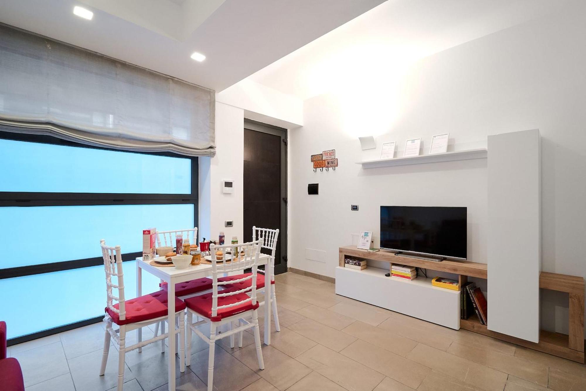 Retreat-hosted By Sweetstay Apartment Milan