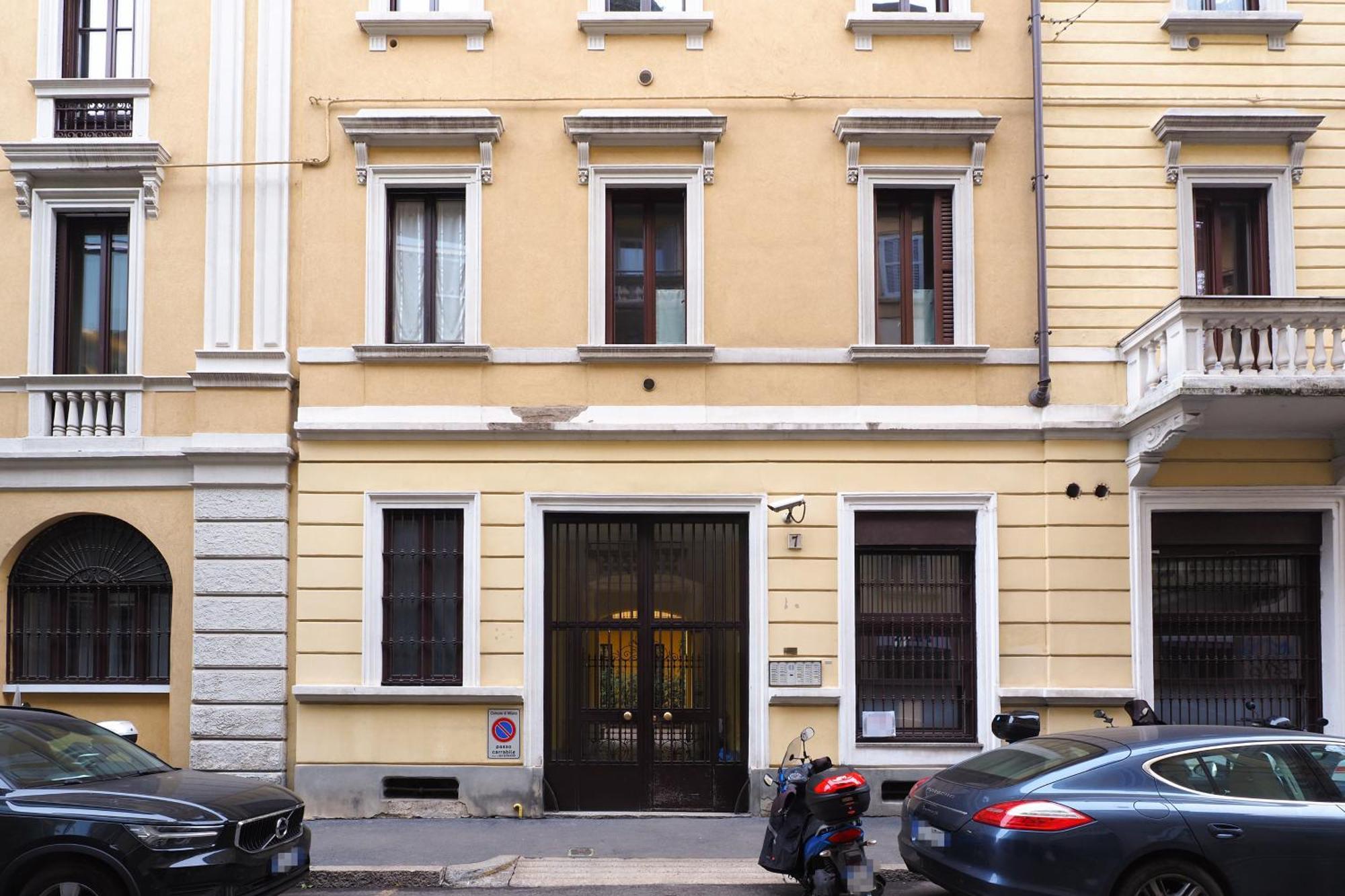 C23 - Premium In * Milan