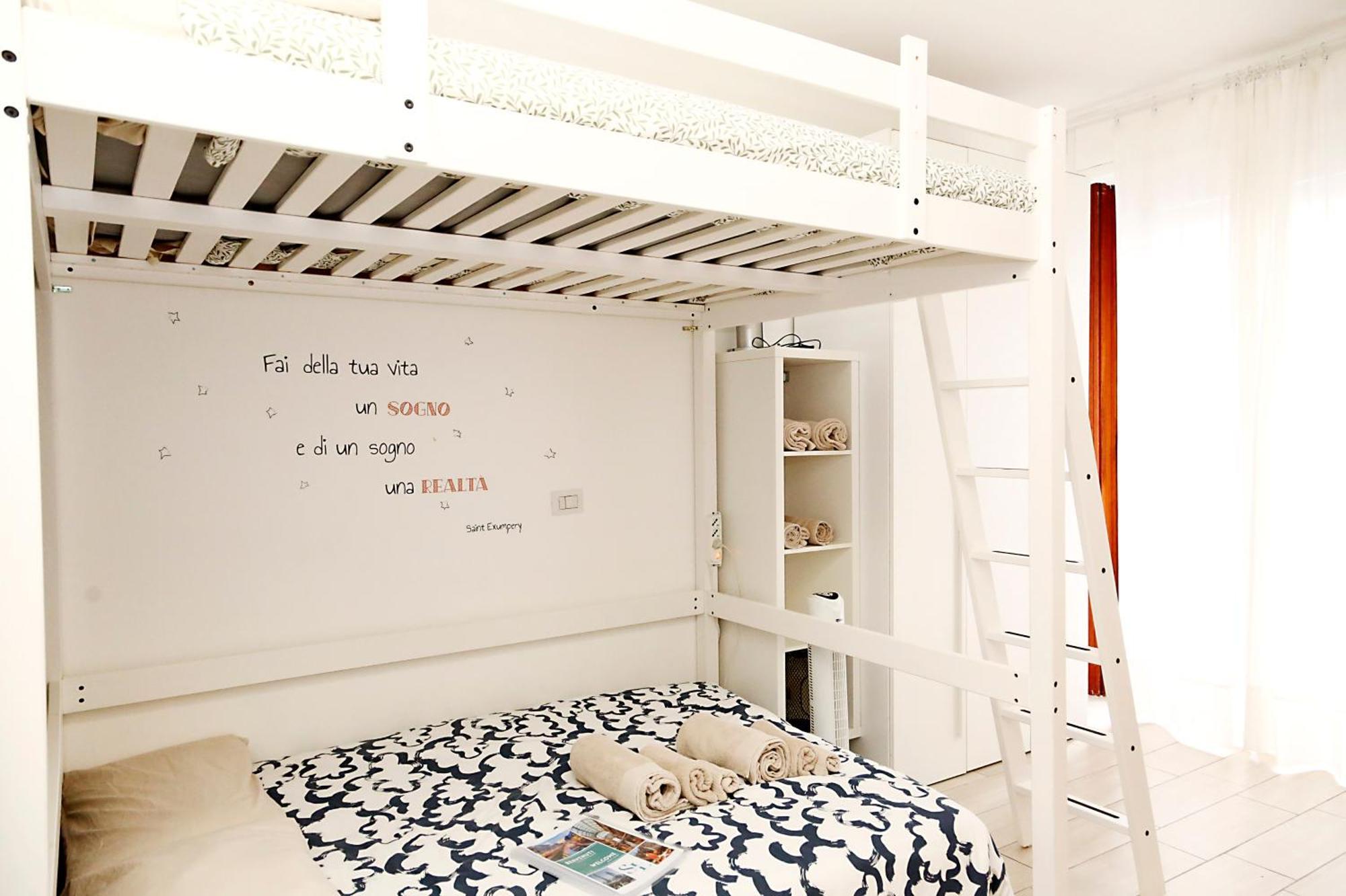 Bloom Apt - Citylife Apartment