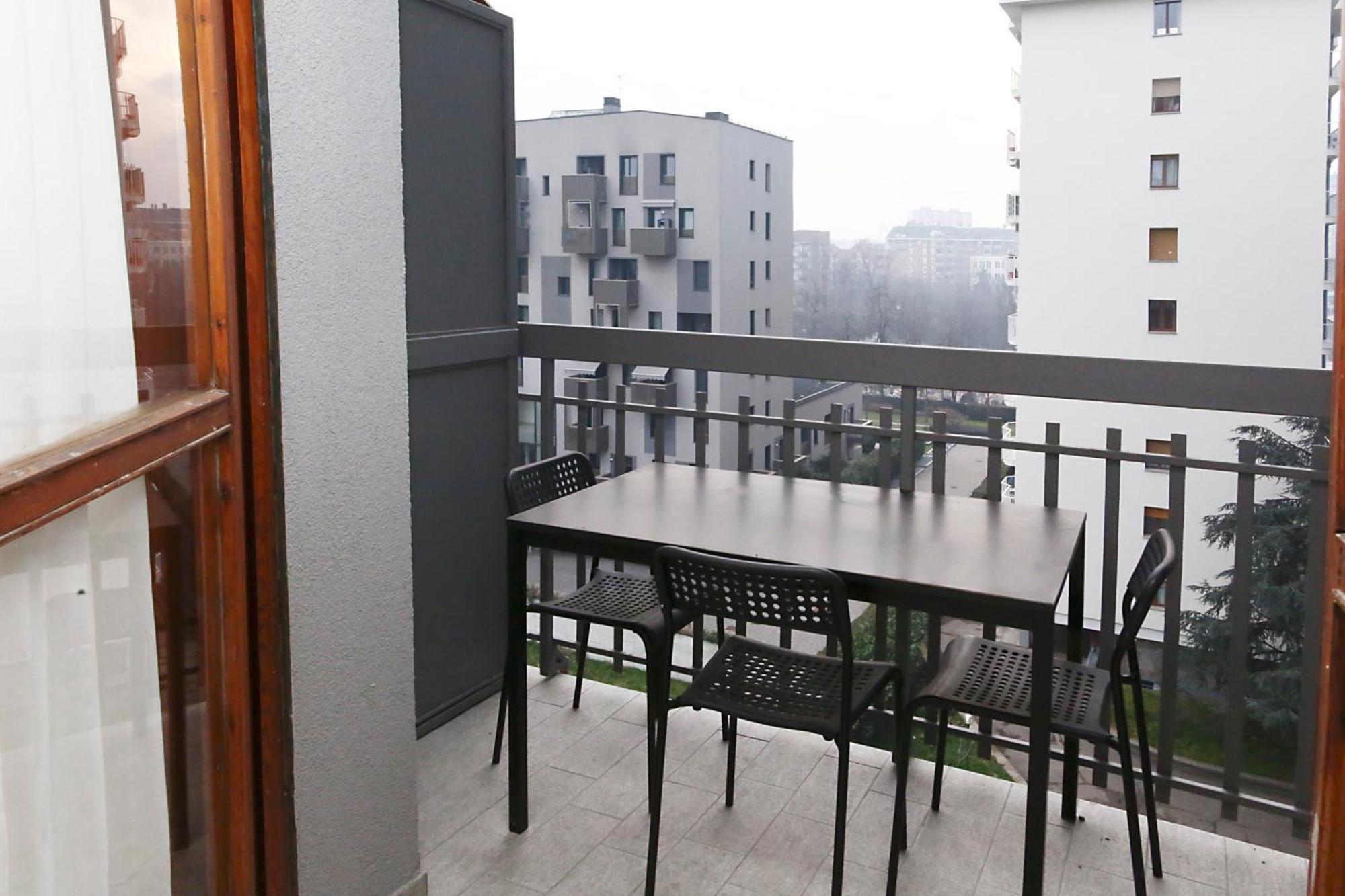 Bloom Apt - Citylife Apartment