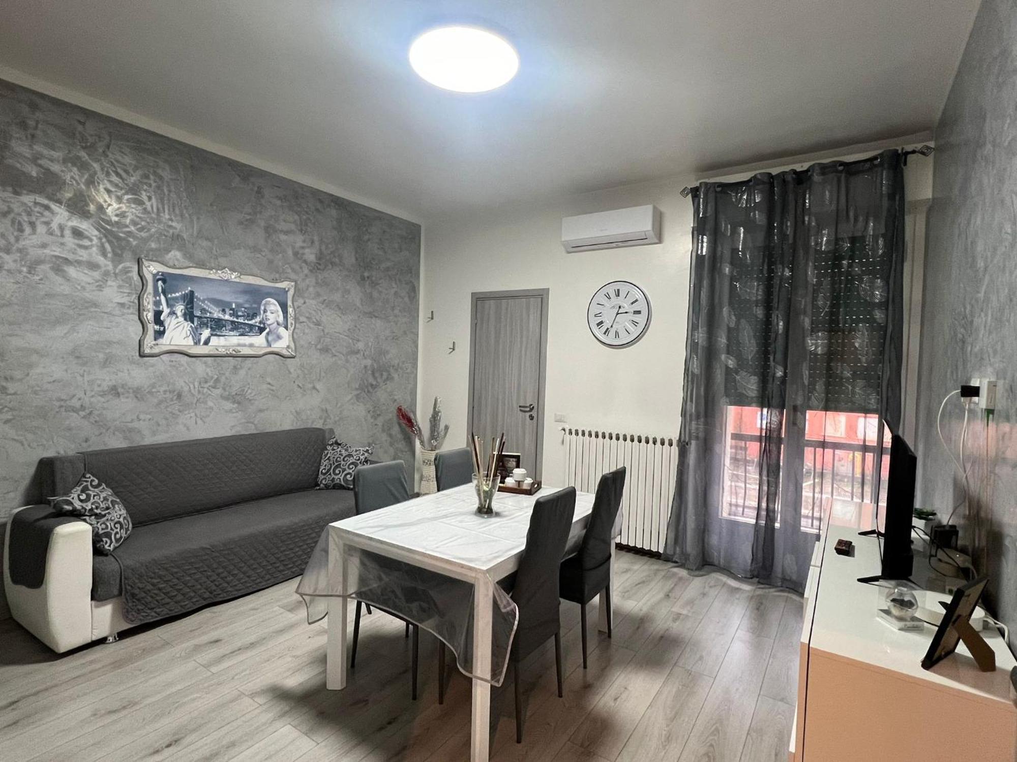Intero Ospedale Niguarda Appartamento *