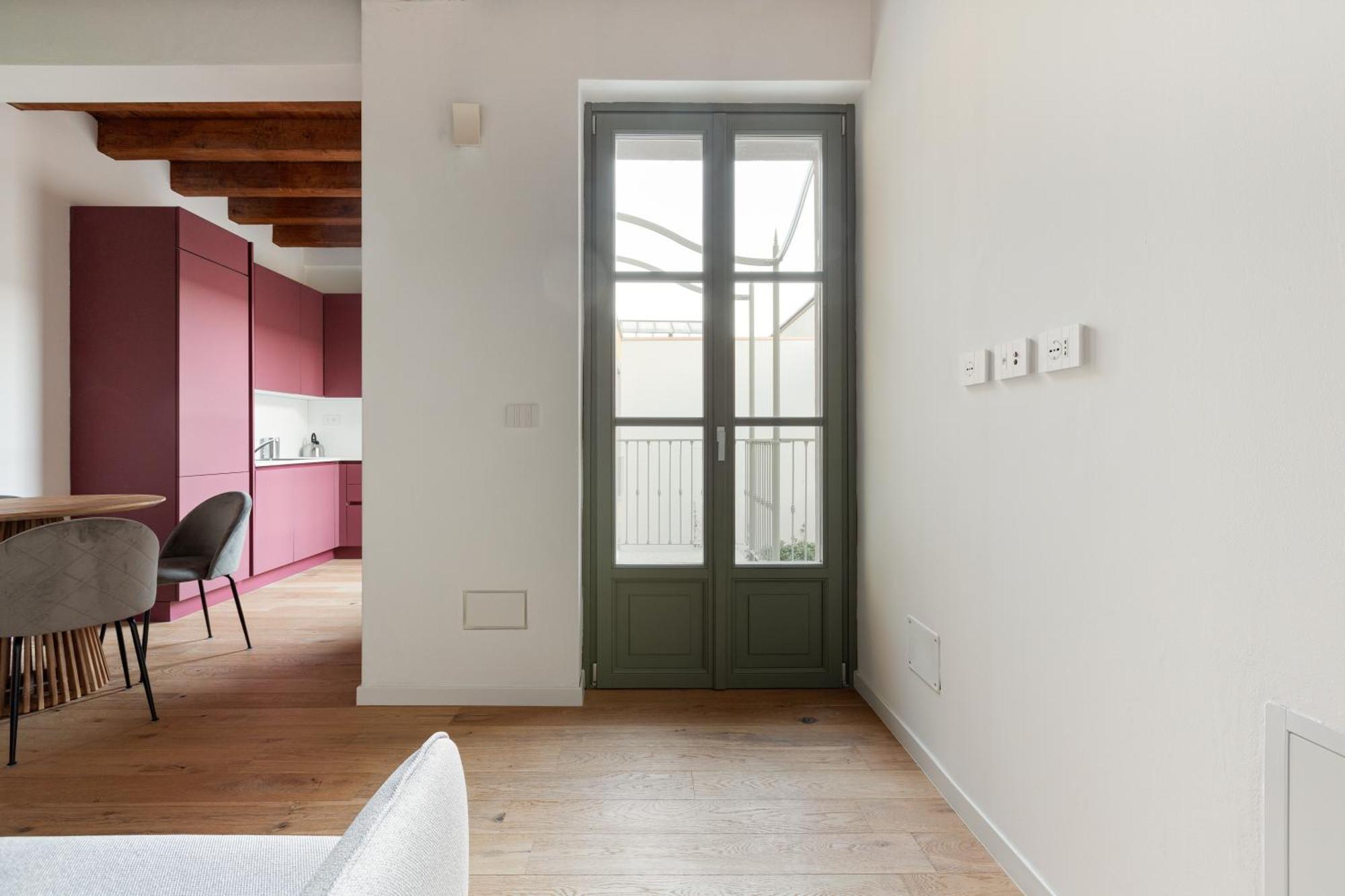 Apartment Modern In With Balcony