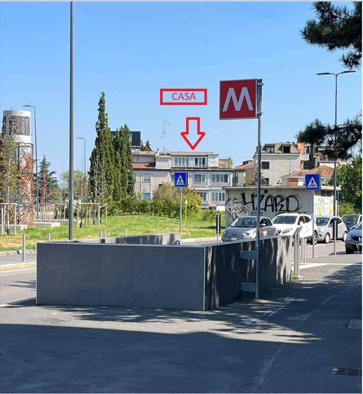 Bilocale Metro 4 - Linate Airport E Duomo 10 Min * Milan