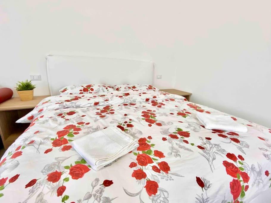 12 Minuti Dal Duomometro+10 Posti Letto Apartment Milan