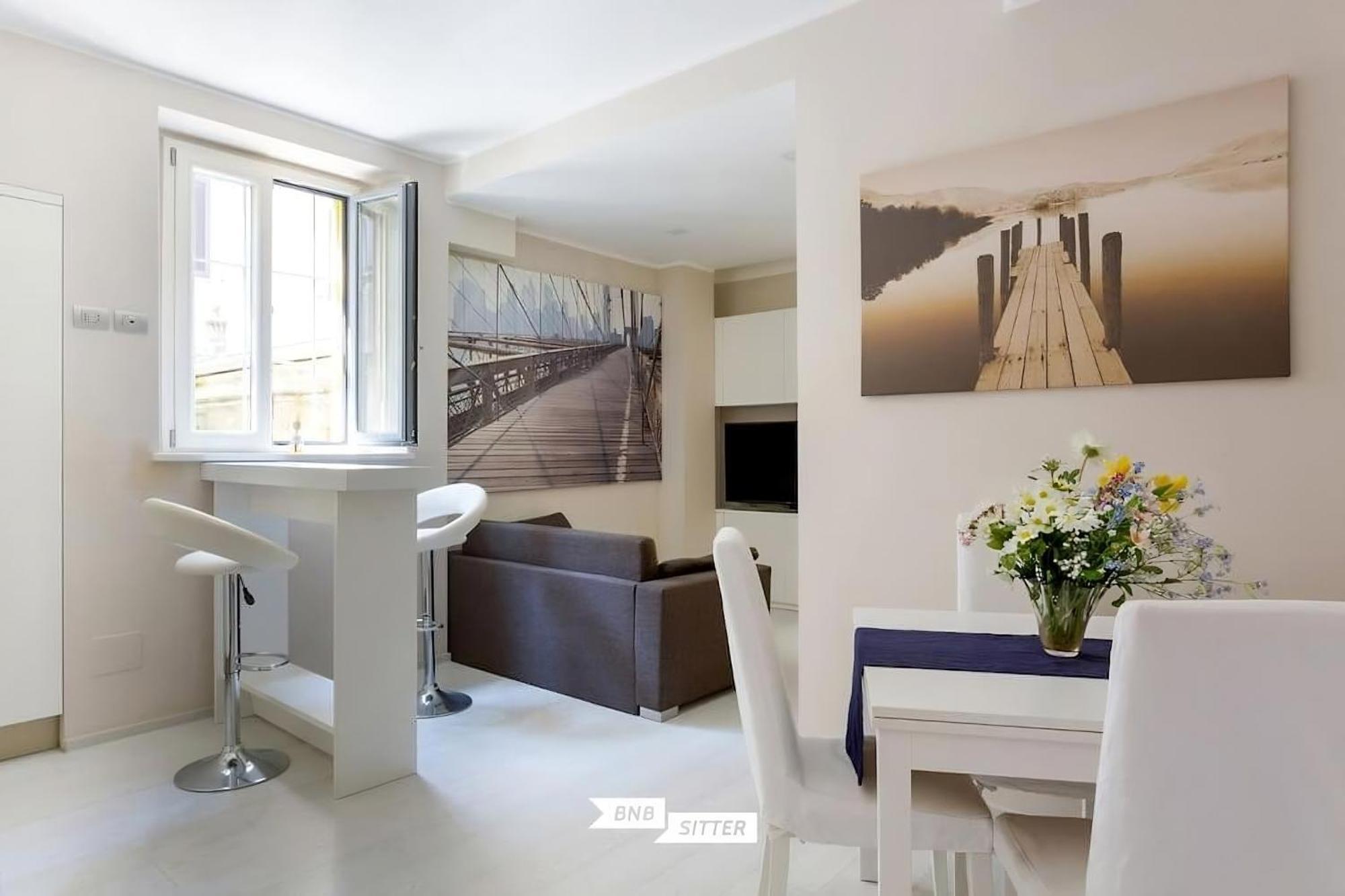 Apartment And Quiet -