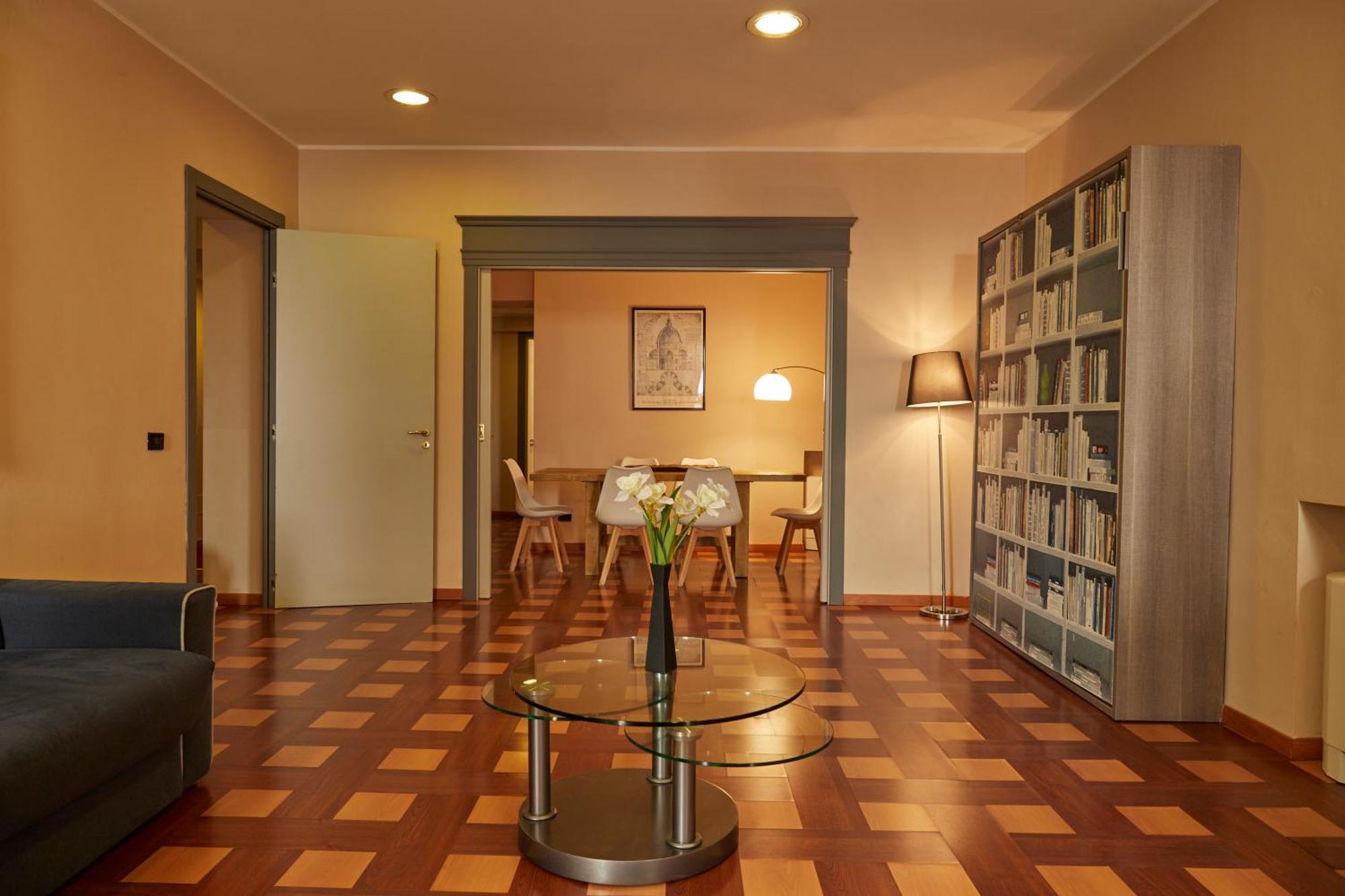 Retreats Duomo Apartment *