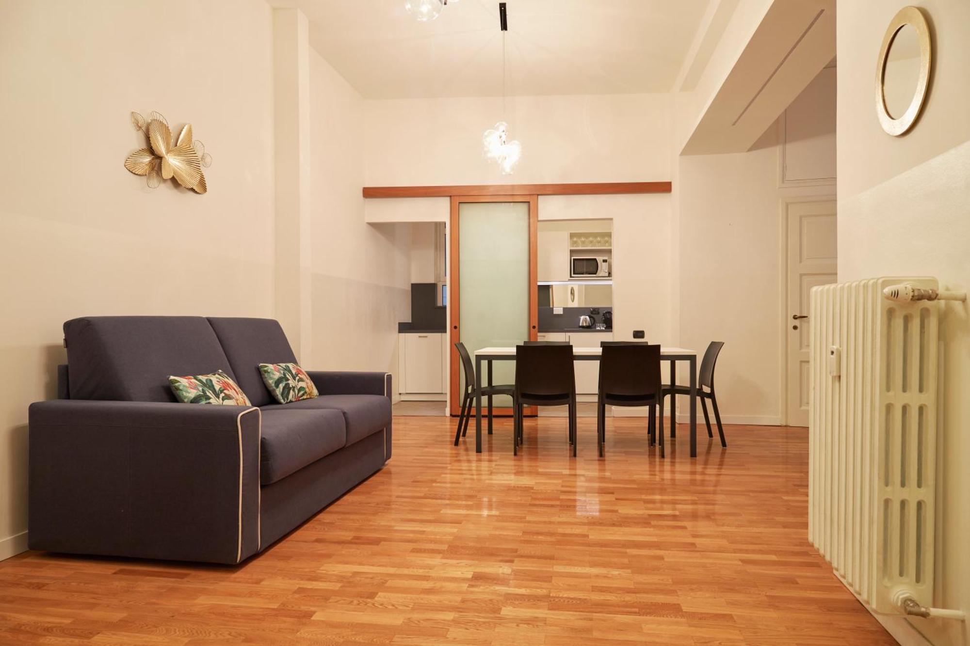 Apartment Retreats Duomo Milan