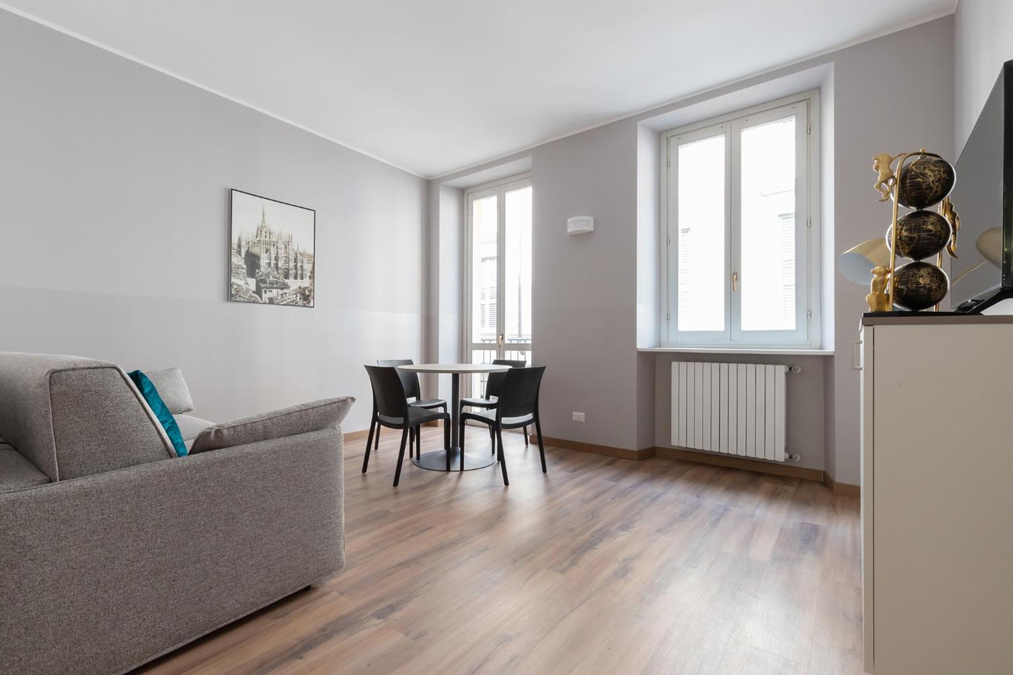 Retreats Duomo Apartment Milan