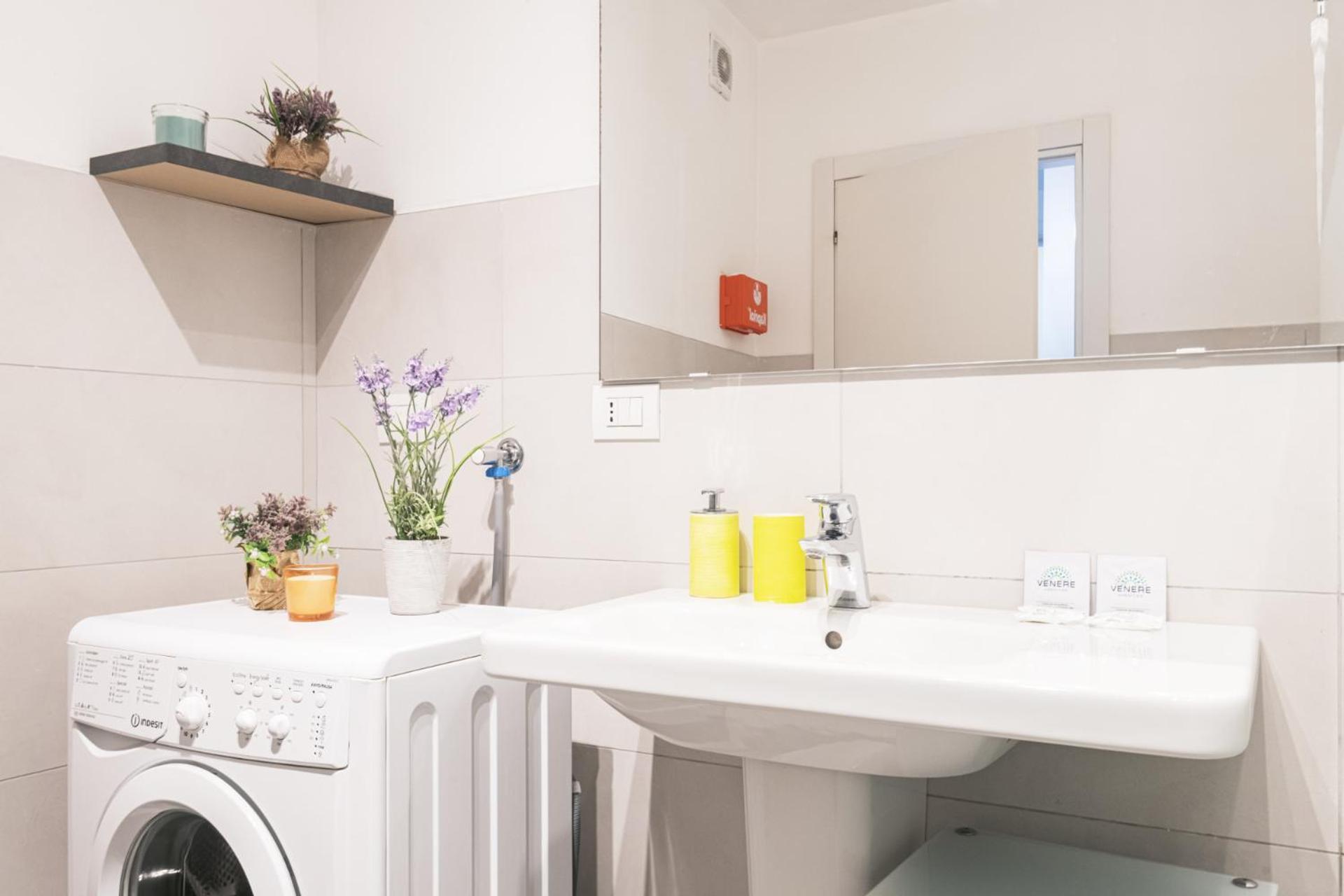 Easylife - Stile Navigli Con Terrazzo Apartment Milan