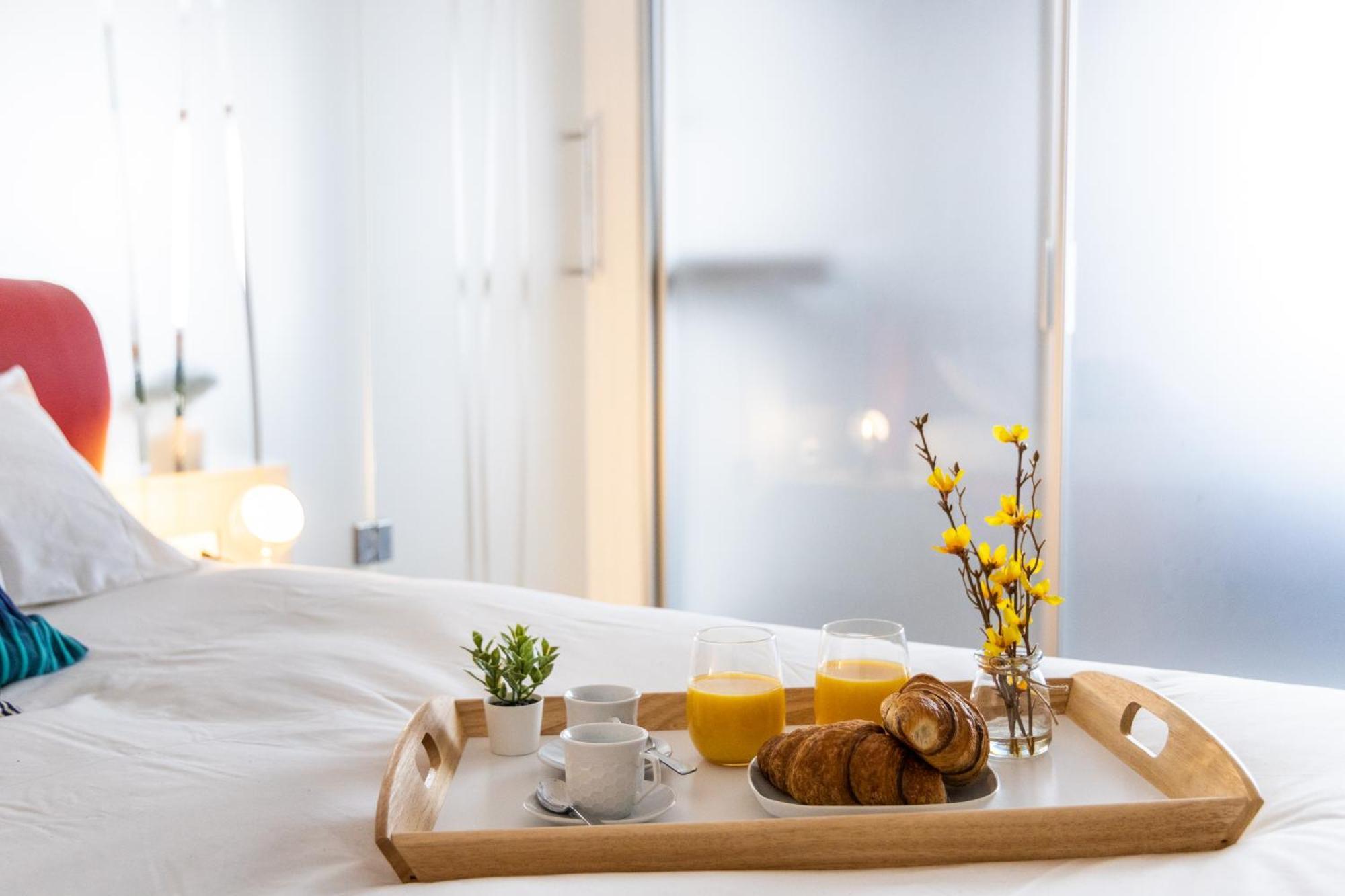 Apartment Bocconi's Nest - Close To Duomo With Terrace Milan