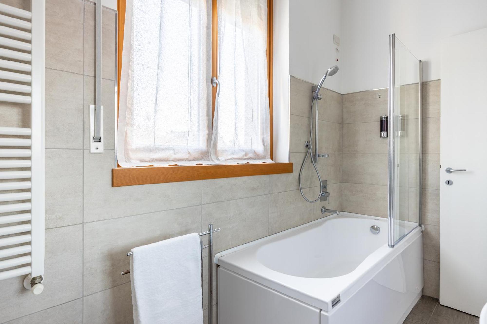 Bocconi's Nest - Close To Duomo With Terrace Milan