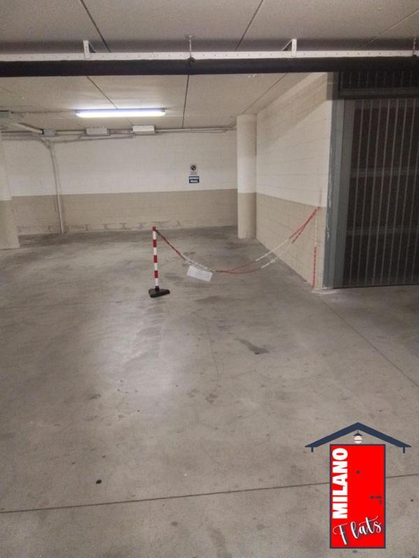 Bovisa-bilo Terrazza-posto Auto