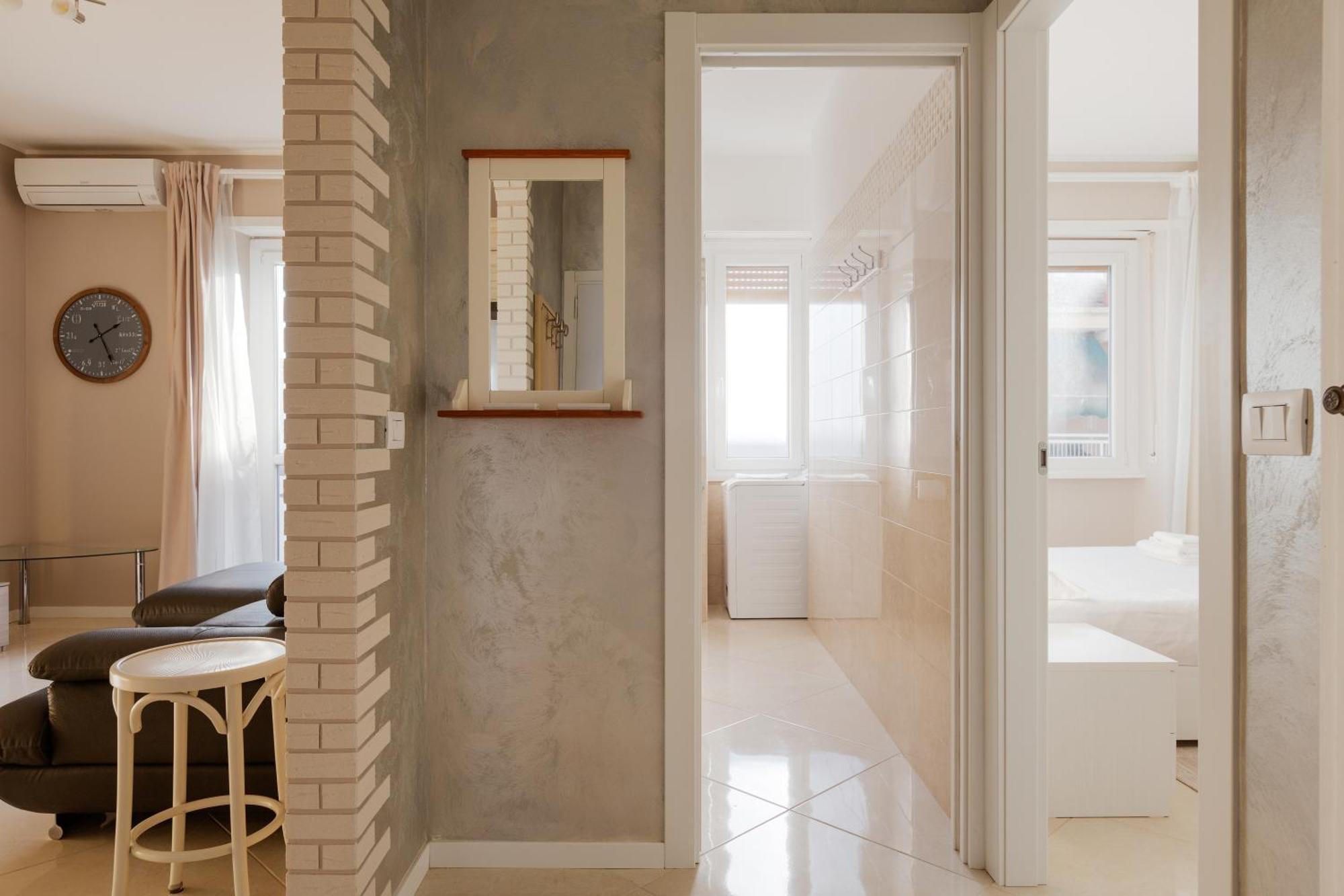Apartment Niguarda Bright W/ Balcony Milan