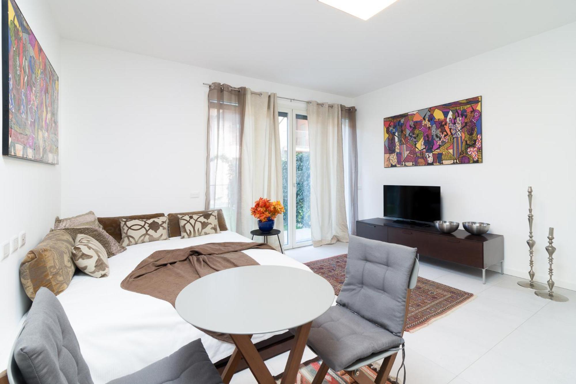 Apartment Con Giardino Navigli Milan