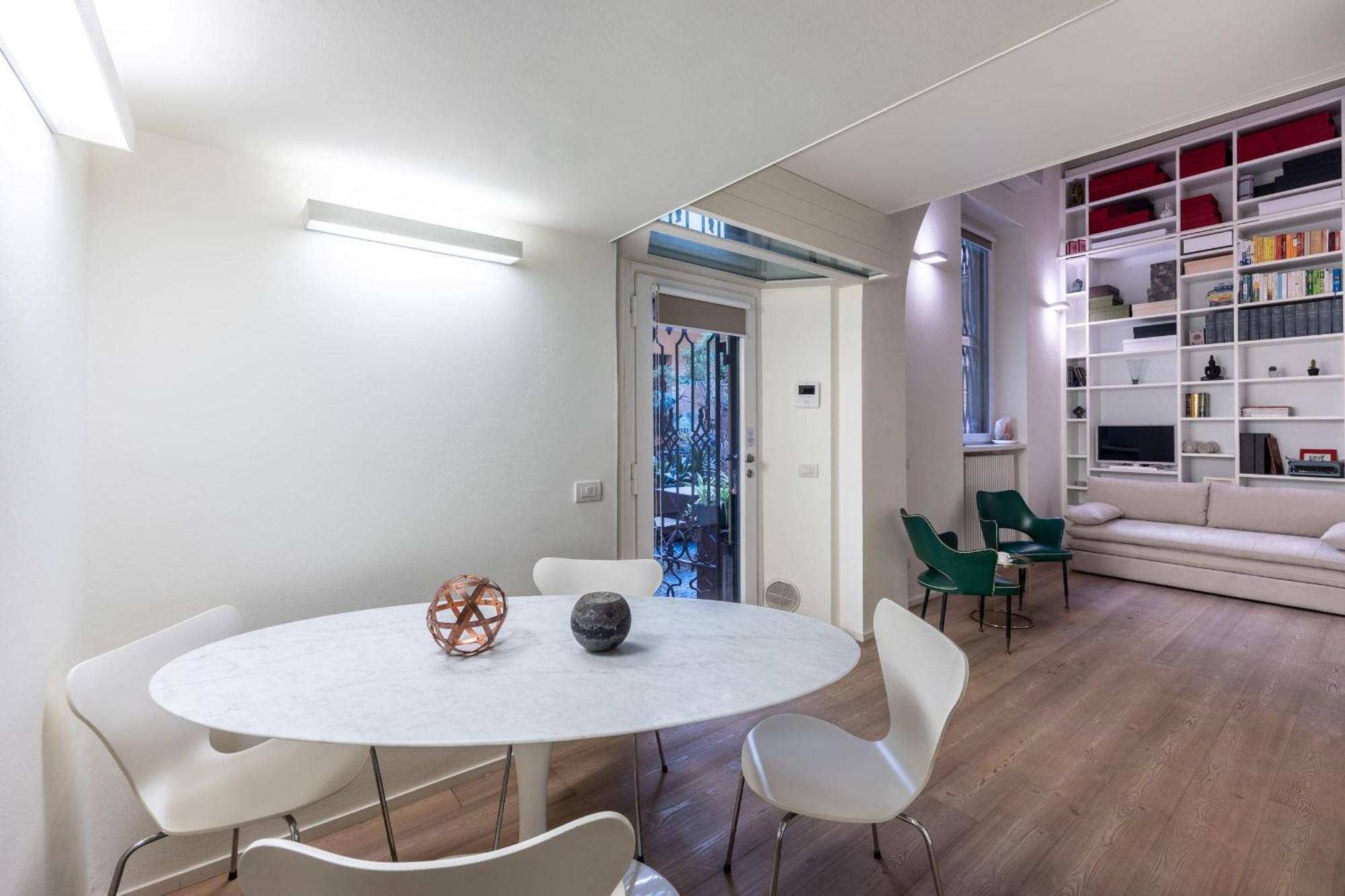 Luxury Duplex Flat With Sauna Few Steps From Duomo * Milan