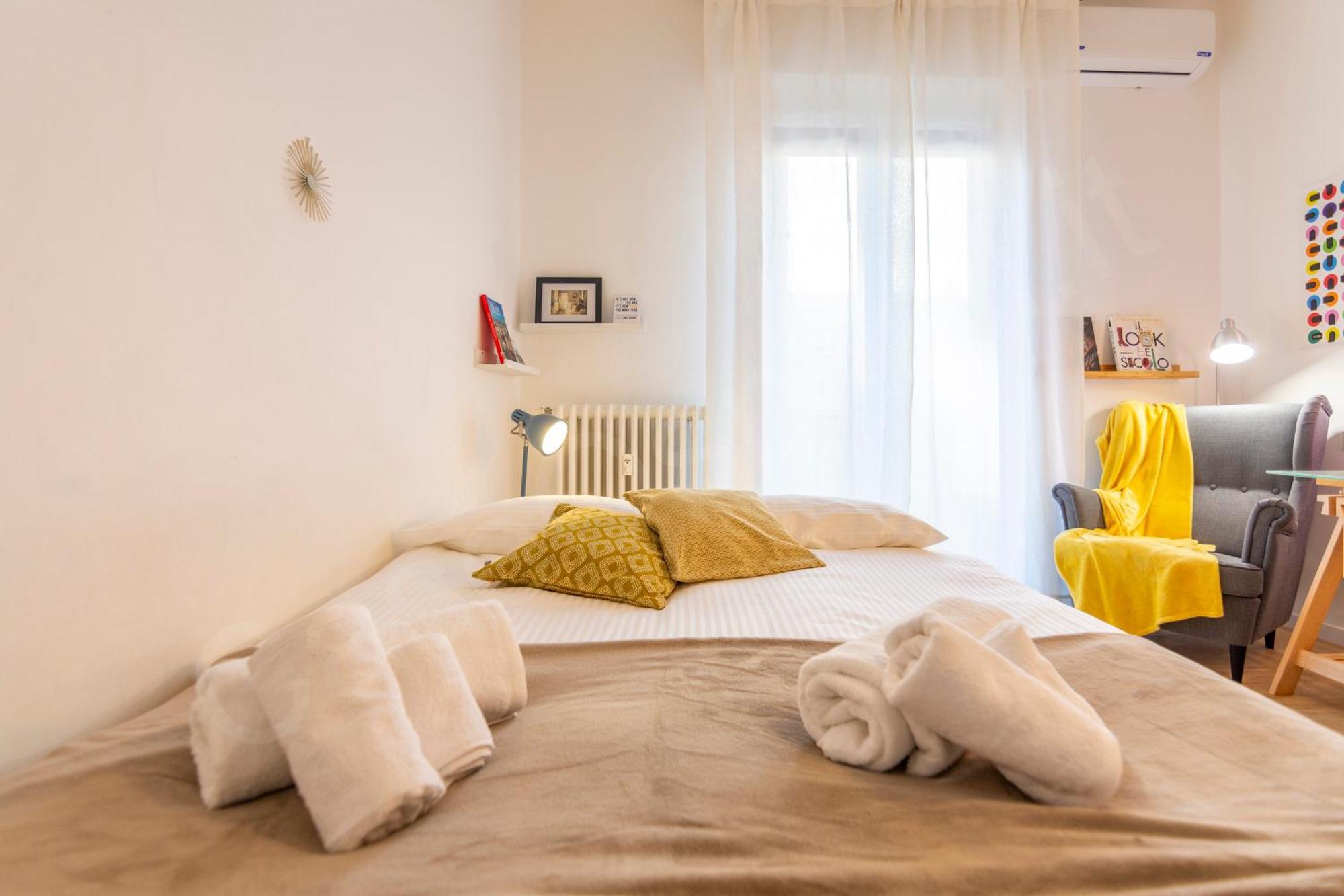 Appartamento Caseospitali - Alice's House, Funzionale Trilocale Con Arredi Moderni *
