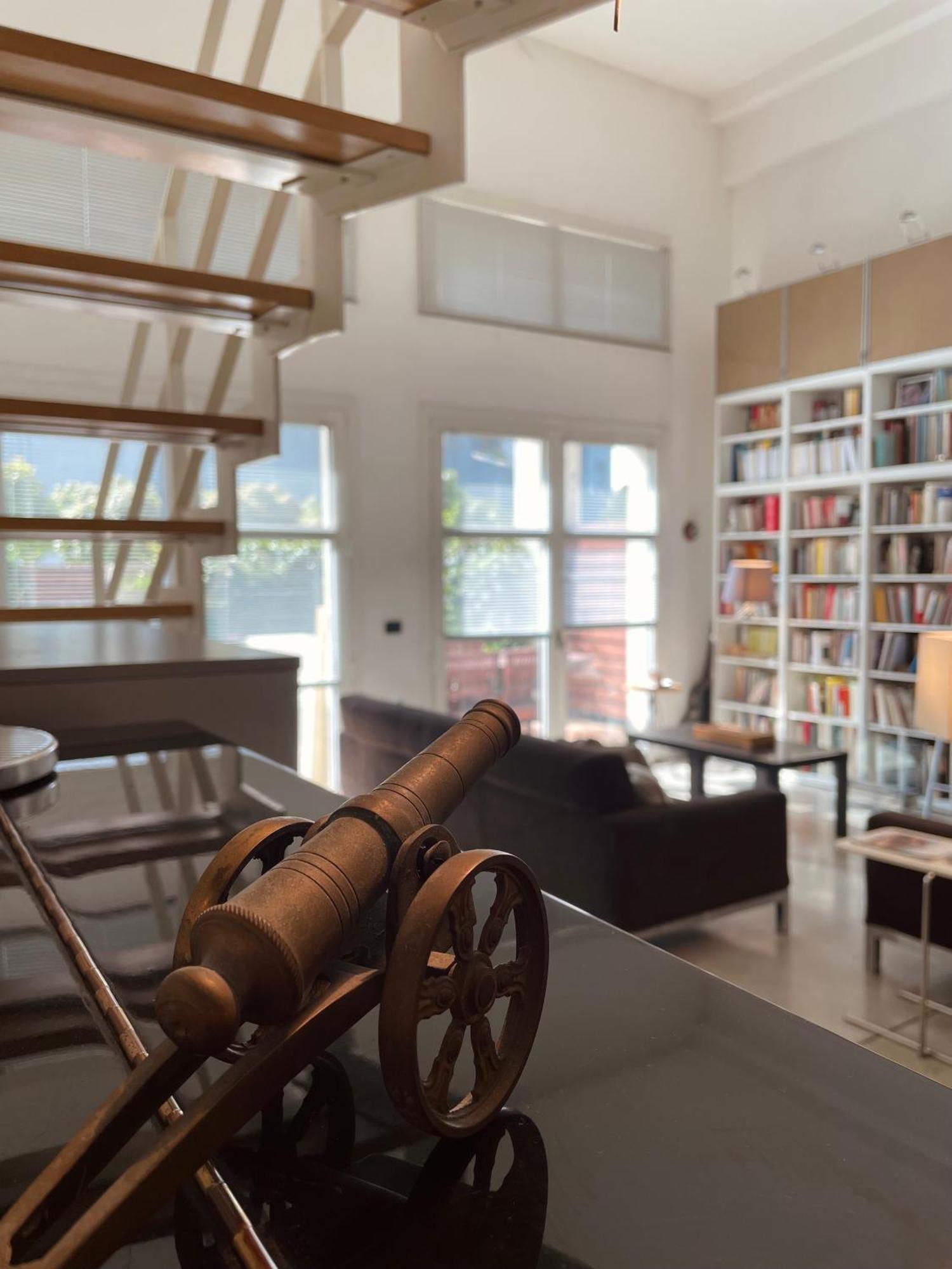 Ampio Loft Su Due Livelli Con Giardino Apartment *