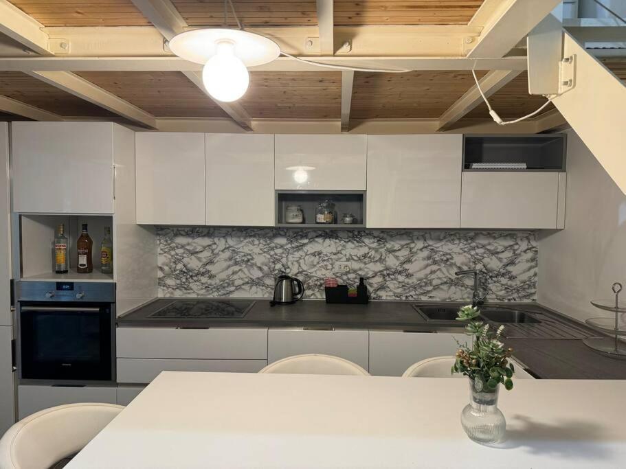 Washington Loft Apartment