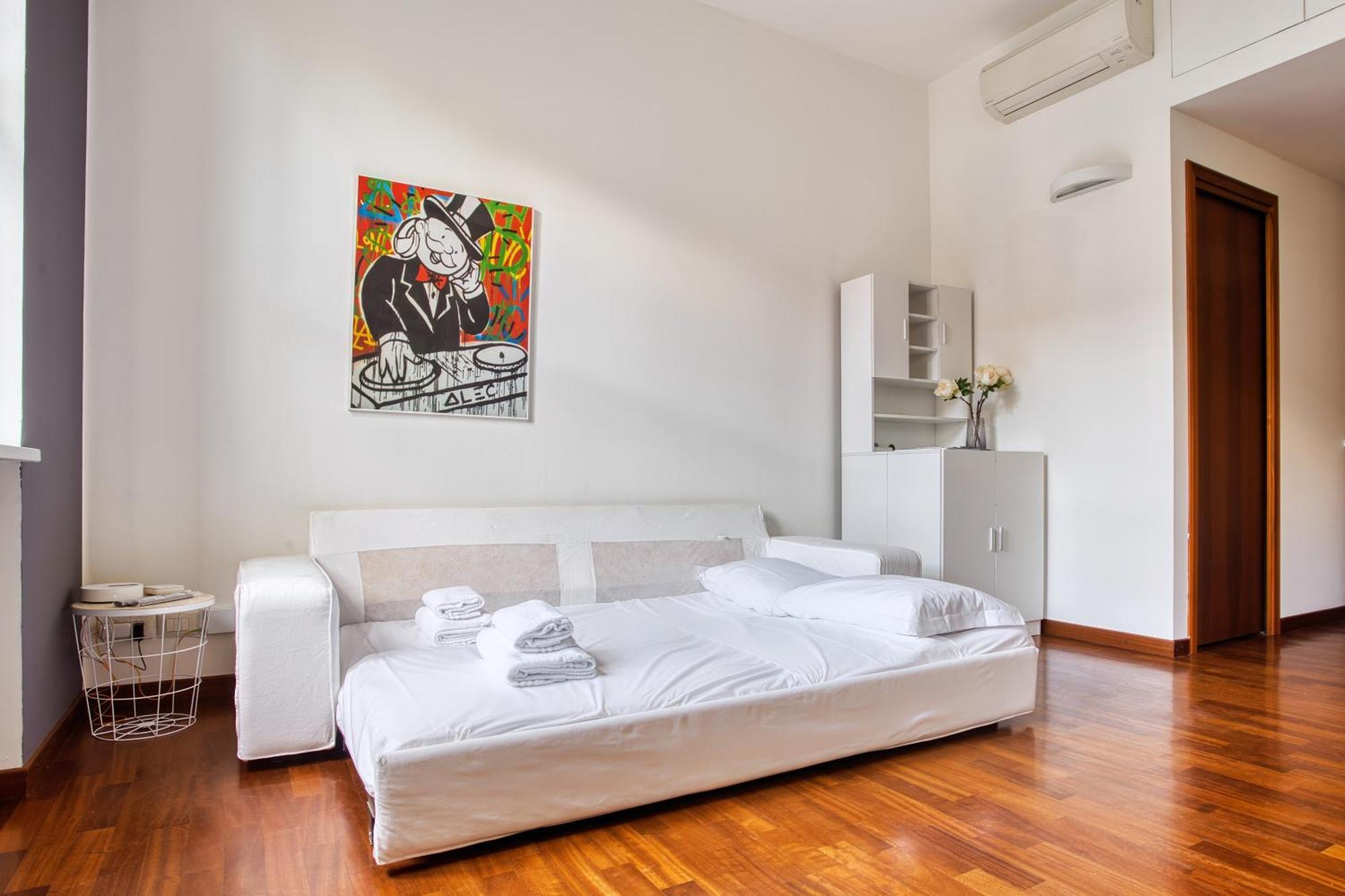 Just Urban Stays - Delightful Apartment - Porta Romana Apartment Milan
