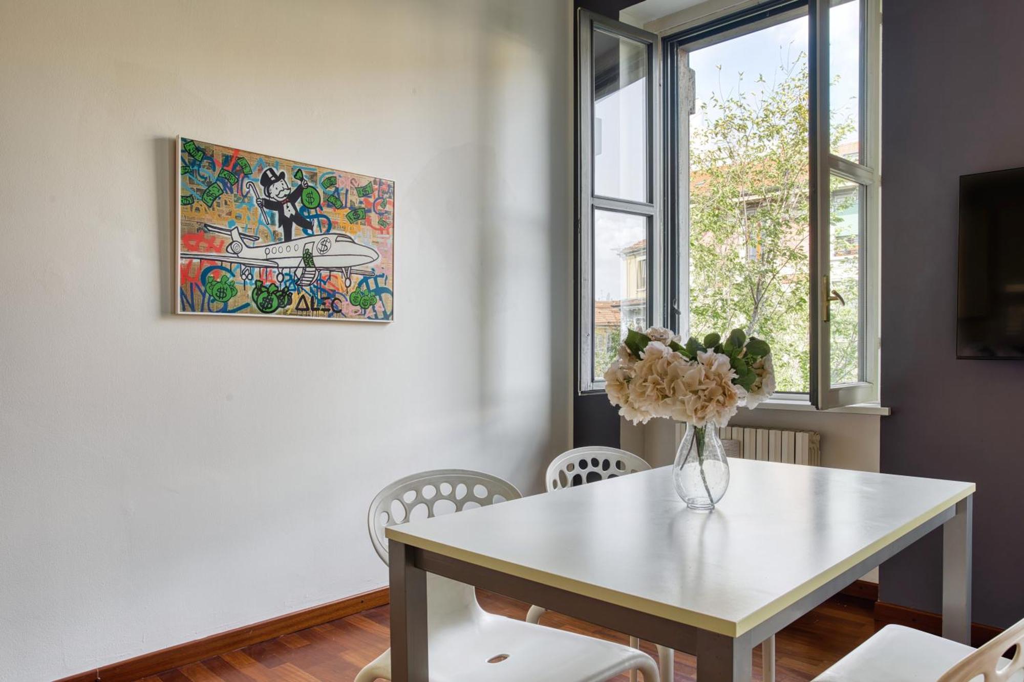 Just Urban Stays - Delightful Apartment - Porta Romana Apartment *