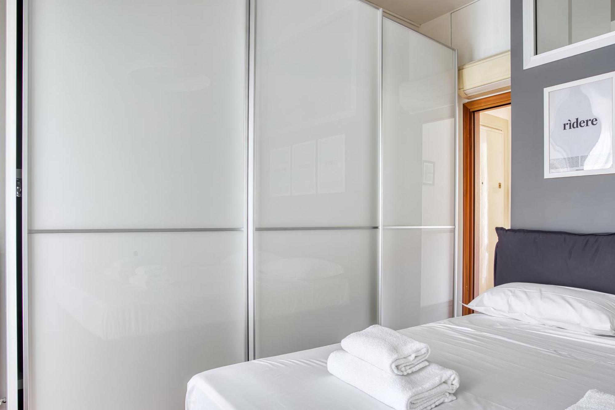Just Urban Stays - Delightful Apartment - Porta Romana Milan