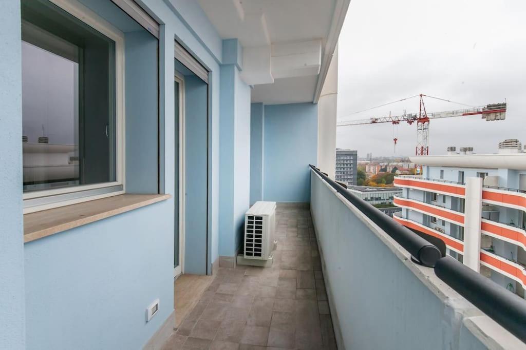 12th Floor Diamond Tower - 72 Apartamento