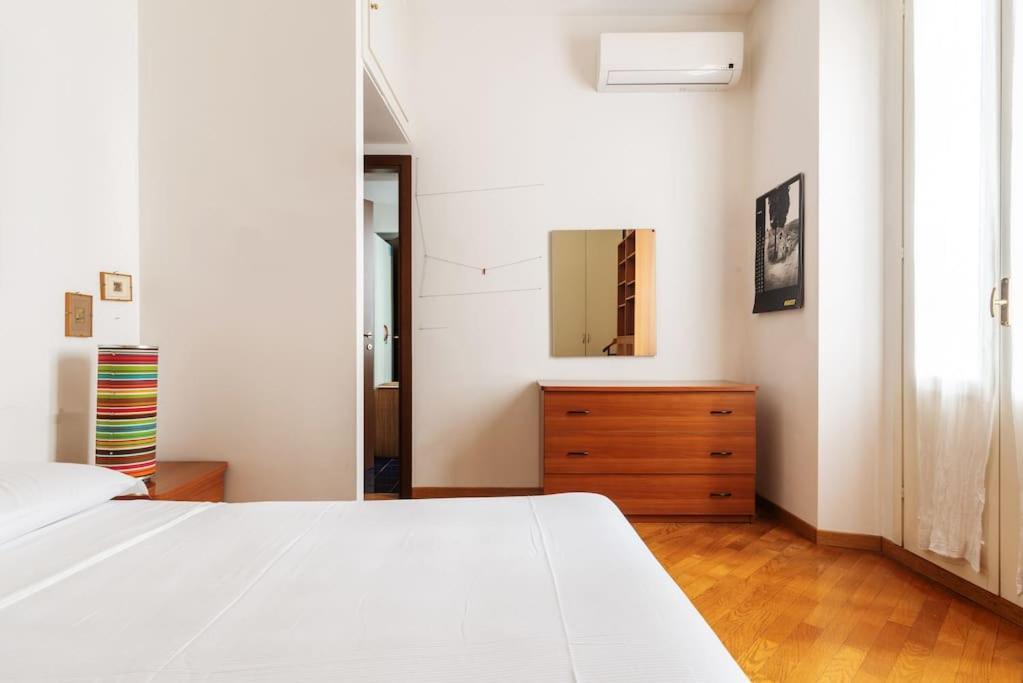 Apartment Bilocale In Porta Romana Milan