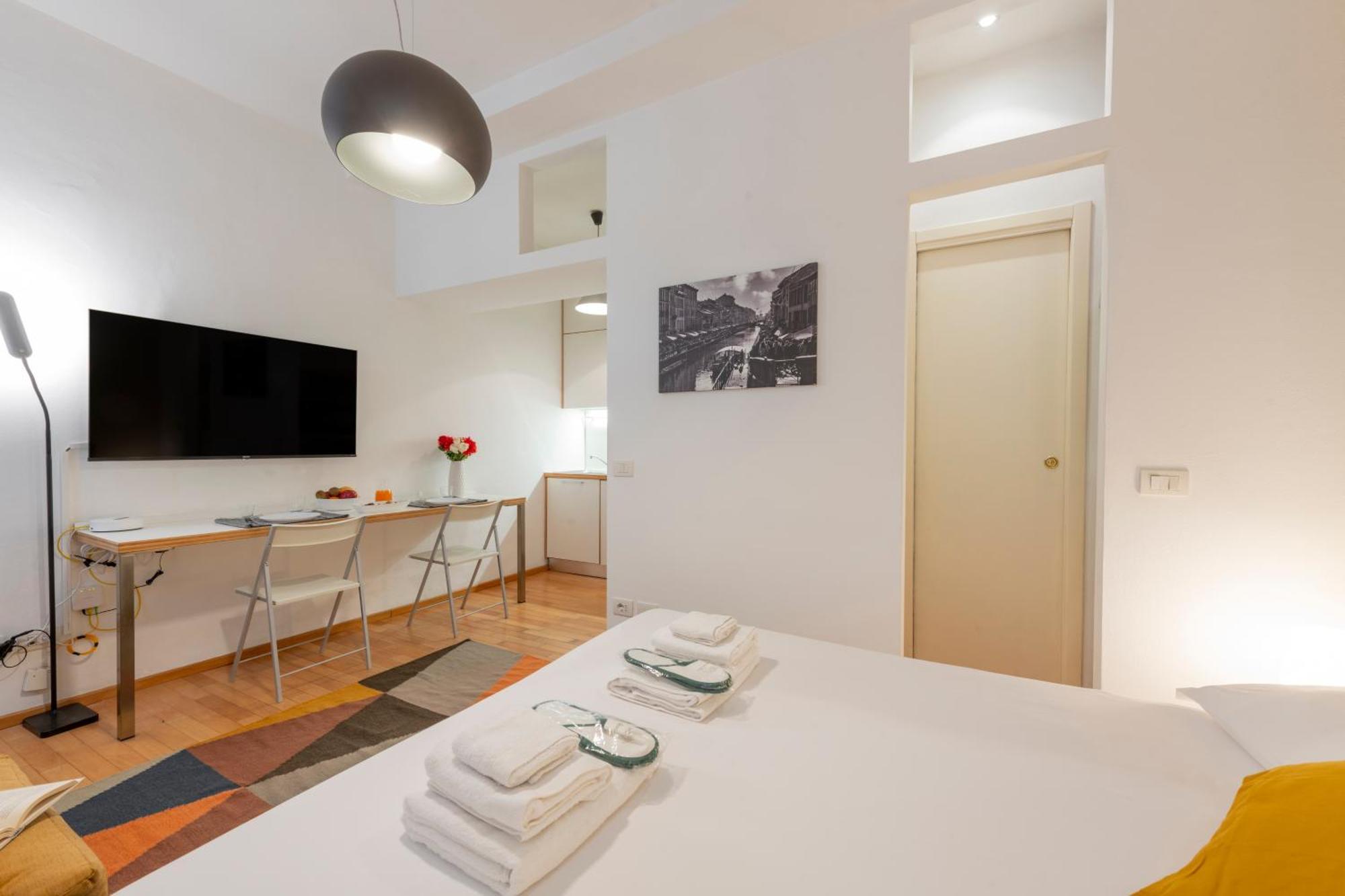Alessandria, 4 - Fashion E Movida * Milan