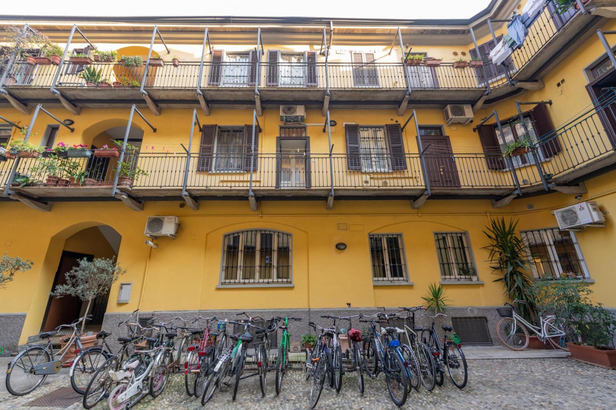 Alessandria, 4 - Fashion E Movida