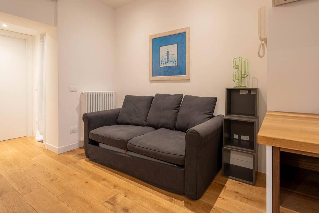 Apartment Bilocale Ristrutturato A Nolo Milan