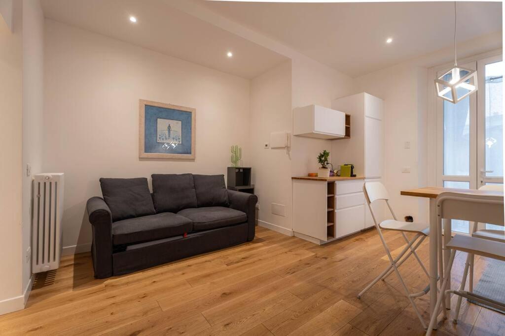 Bilocale Ristrutturato A Nolo Apartment *