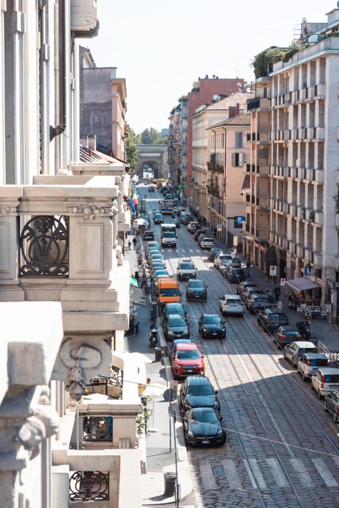 Duomo Di Milanola Casa Degli Artisti 5* Appartamento *