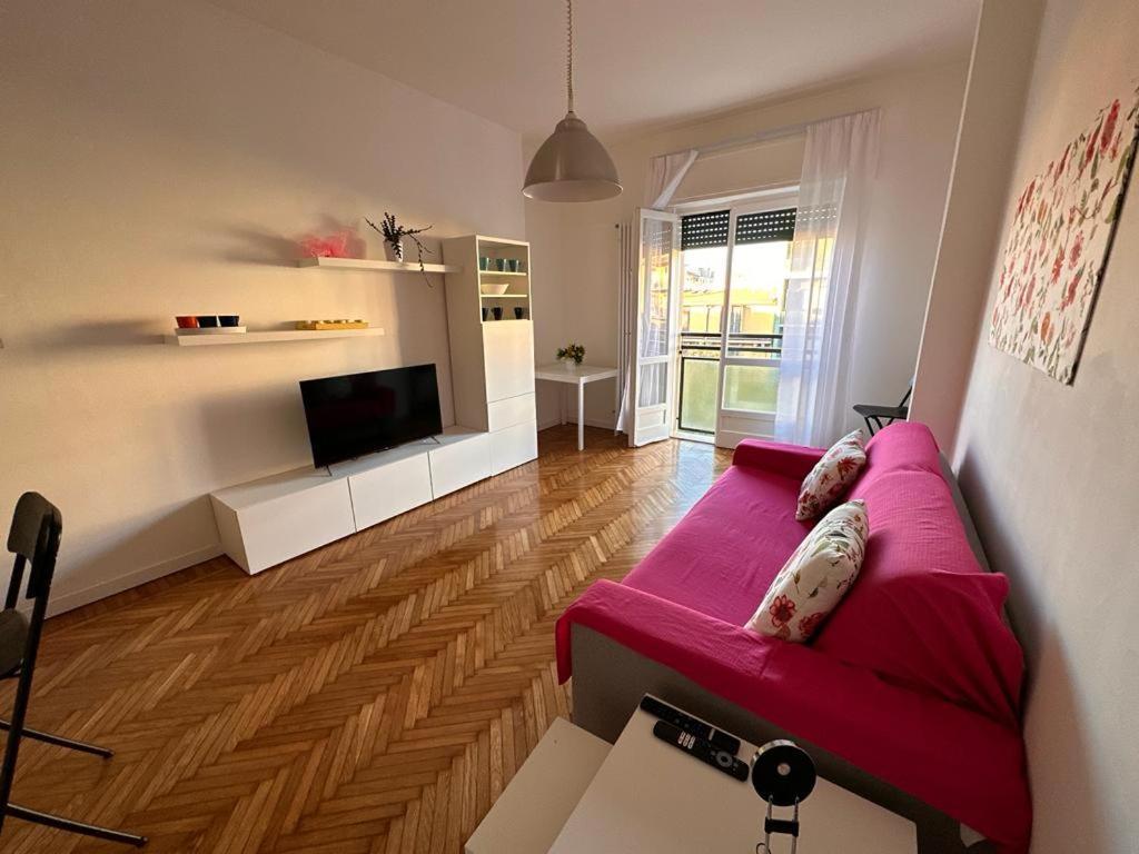 Apartment Kibilu - Via Lomellina Mm Argonne - Linate Airport *