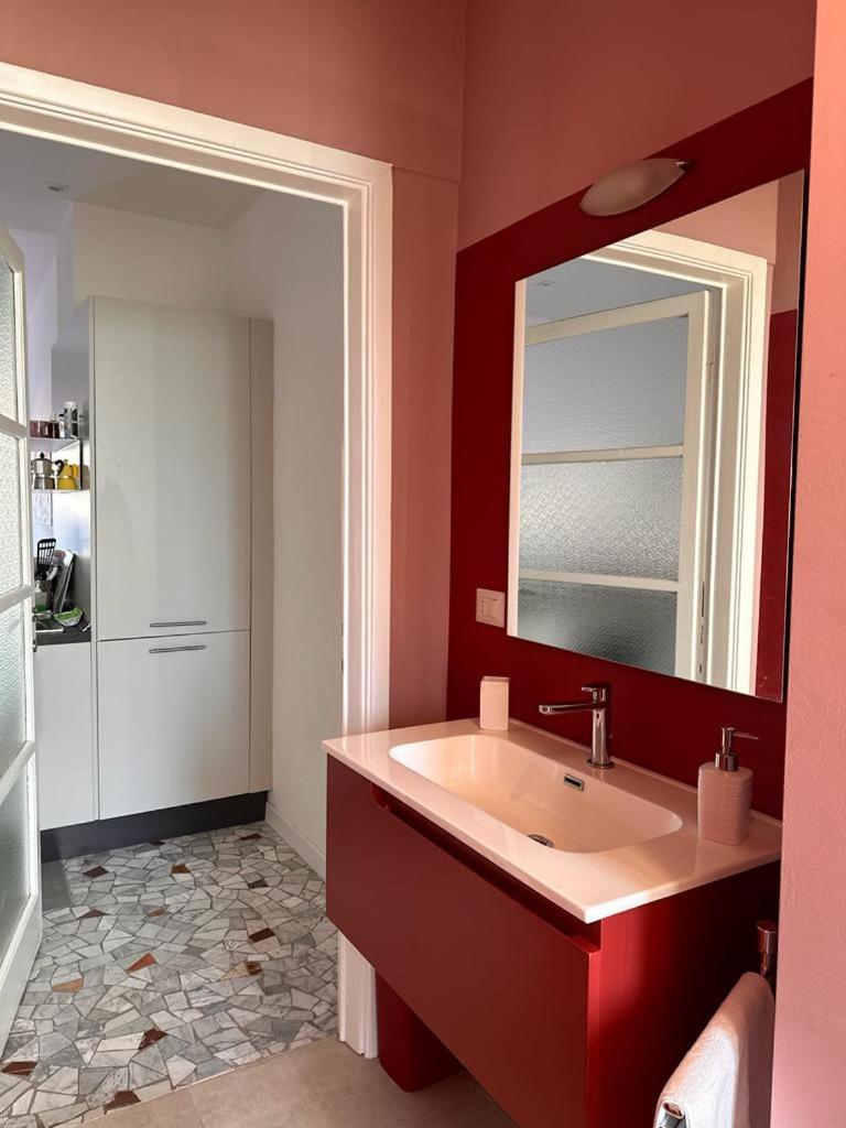 Apartment Kibilu - Via Lomellina Mm Argonne - Linate Airport Milan
