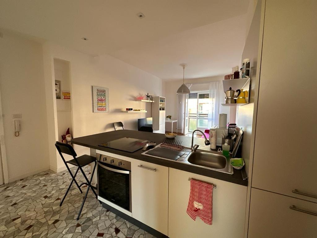 Kibilu - Via Lomellina Mm Argonne - Linate Airport Apartment