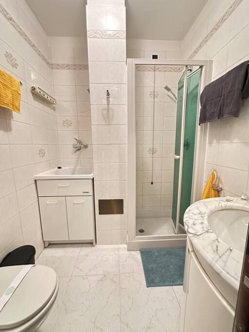 Apartment Jacuzzi-idrotherapy Duomo 5 Min Qcterme 100m Milan