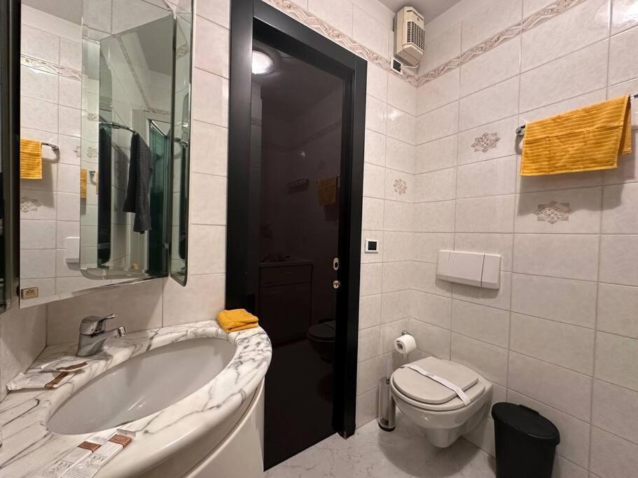 Jacuzzi-idrotherapy Duomo 5 Min Qcterme 100m Apartment *