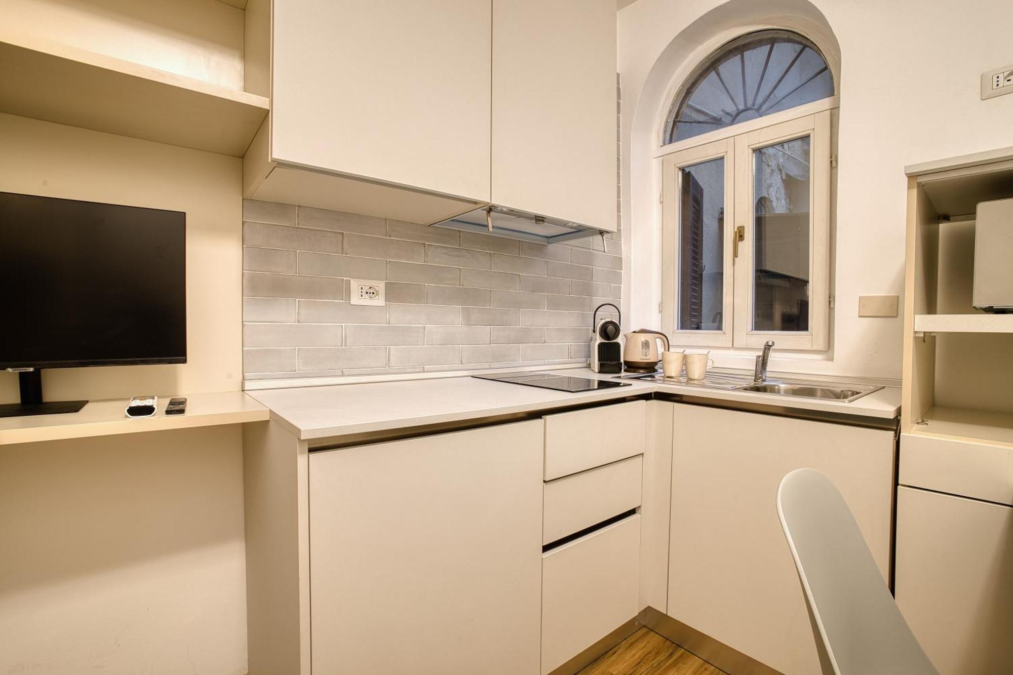 Joivy Compact Studio Near City Centre *