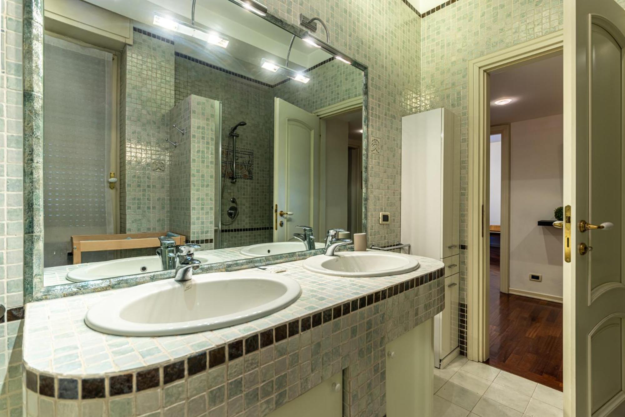 Apartment Filiberto Charme Milan