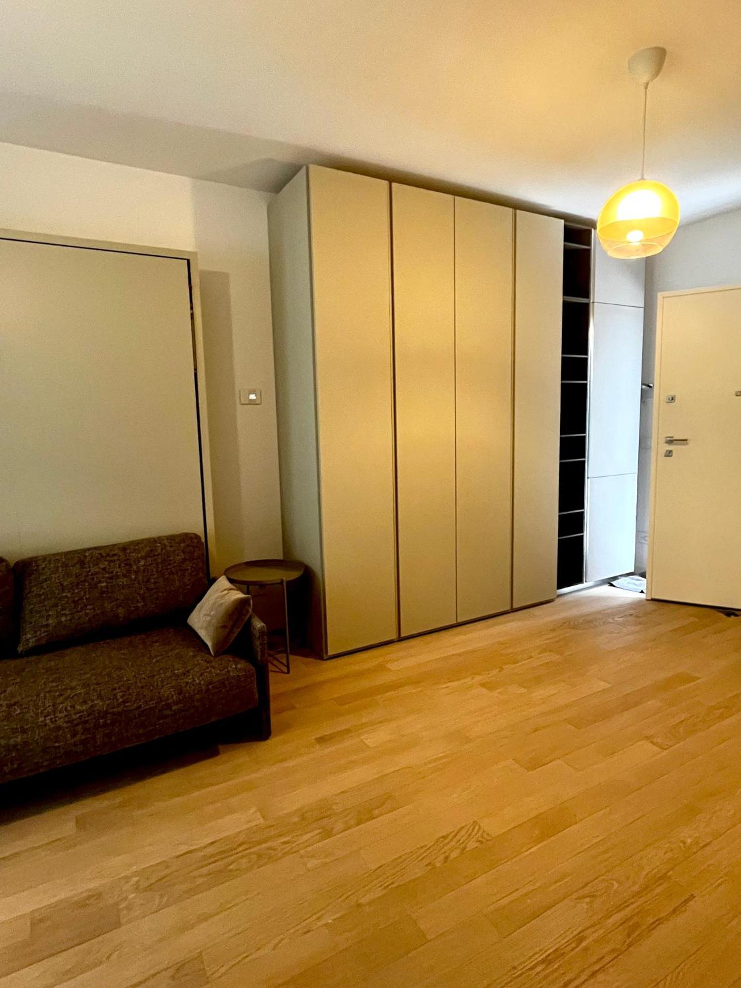 Luxury, Sempione Milan