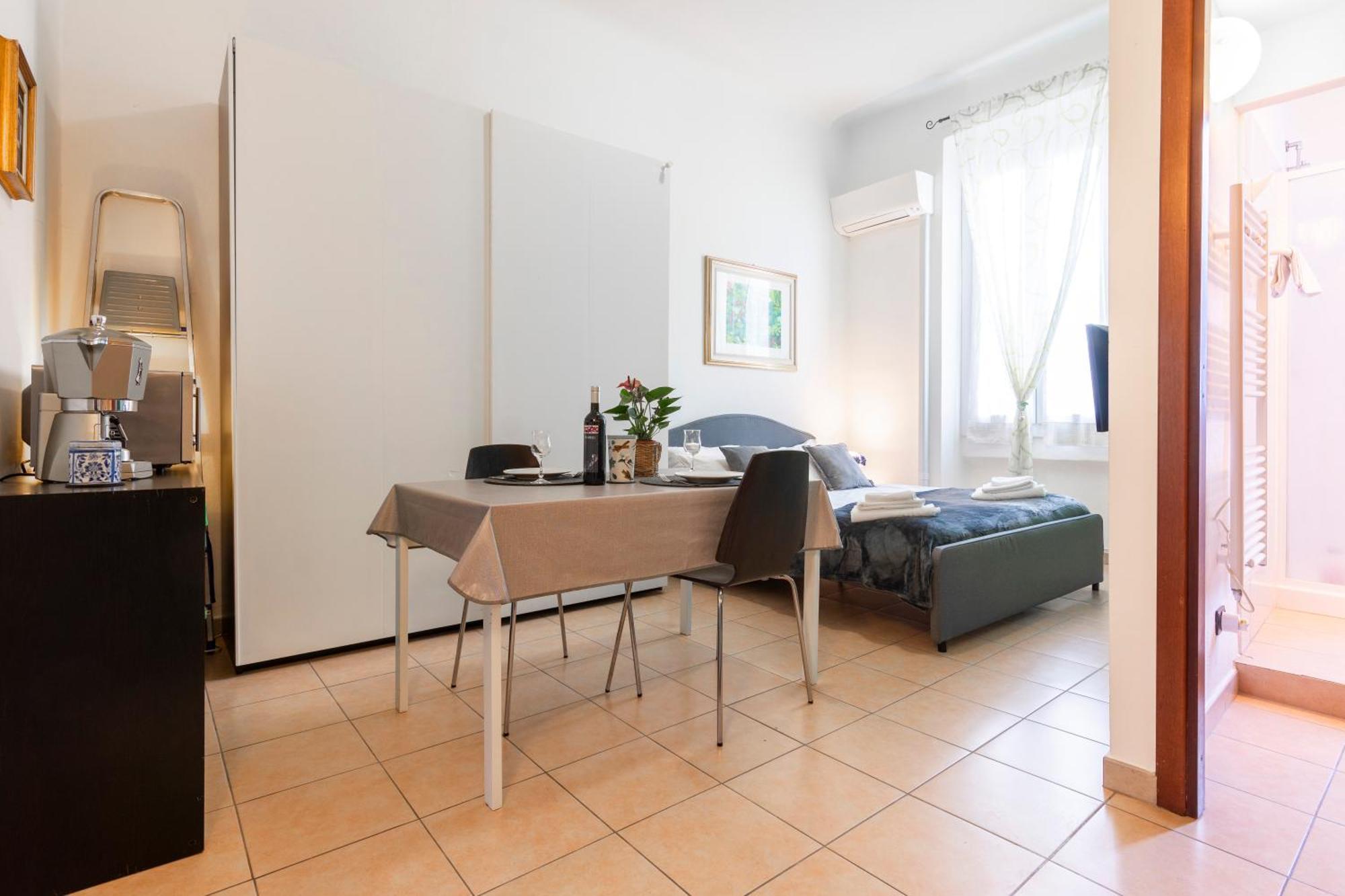 Deluxe Apartment *