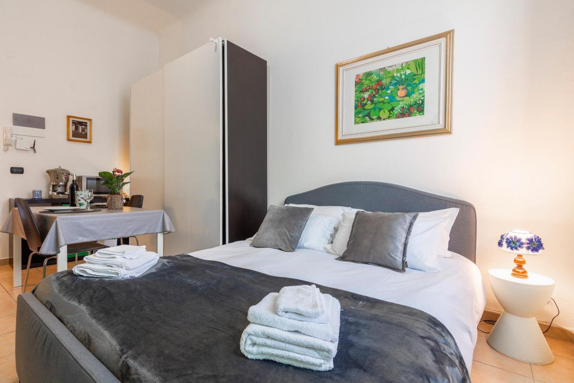 Apartment Deluxe *