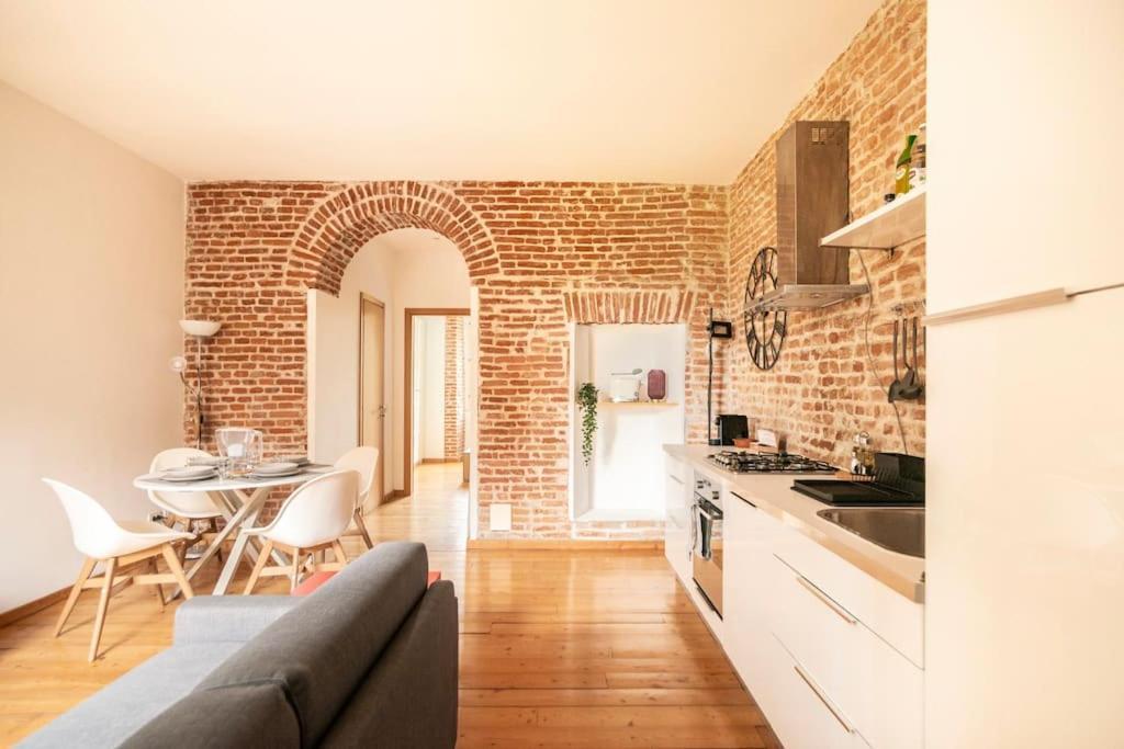 Apartment Free Wi-fi - A/c - Vertical Tower - Garibaldi