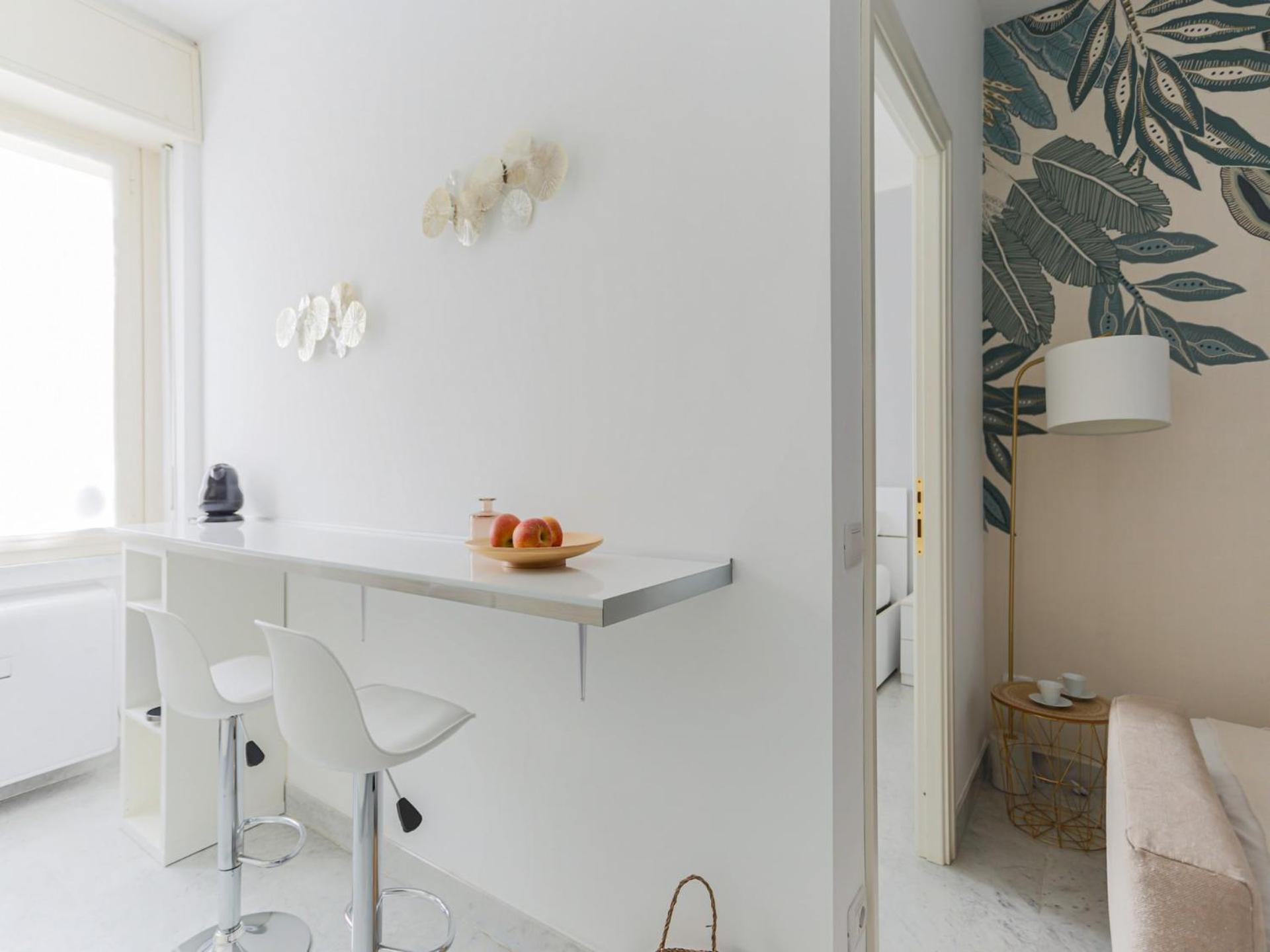 The Best Rent - Bright Two-bedroom In Central Station Area Aparthotel Milan
