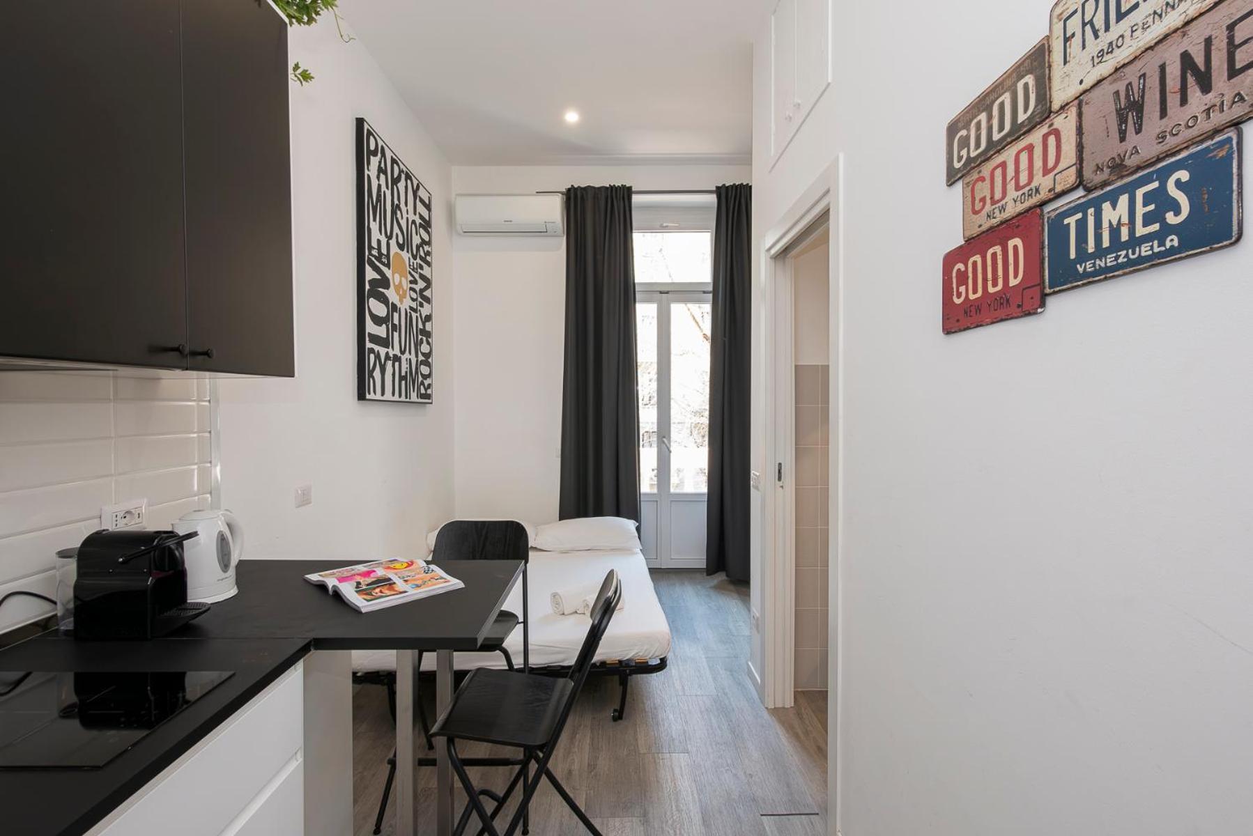 Apartment Ihost - Lomellina 14a *