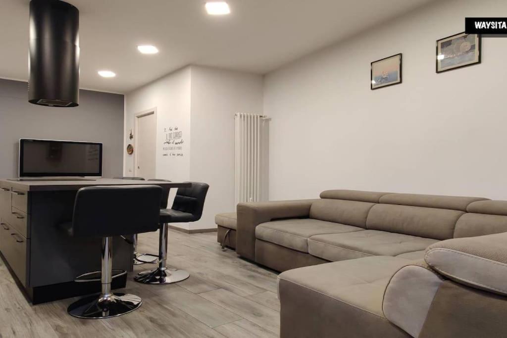 De Angeli District Apartment Milan