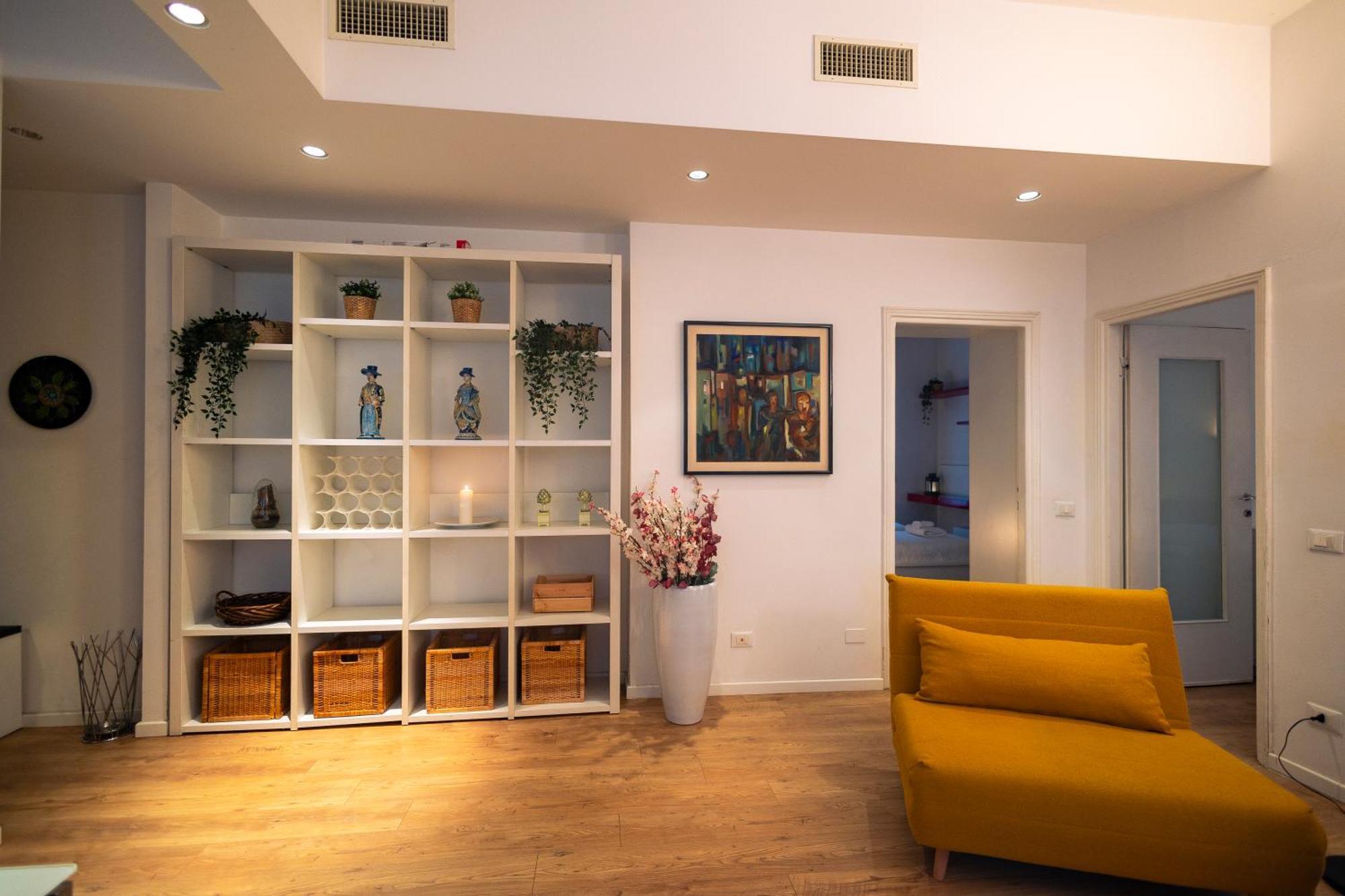 The Lantern Flat - Darsena Area Apartment *