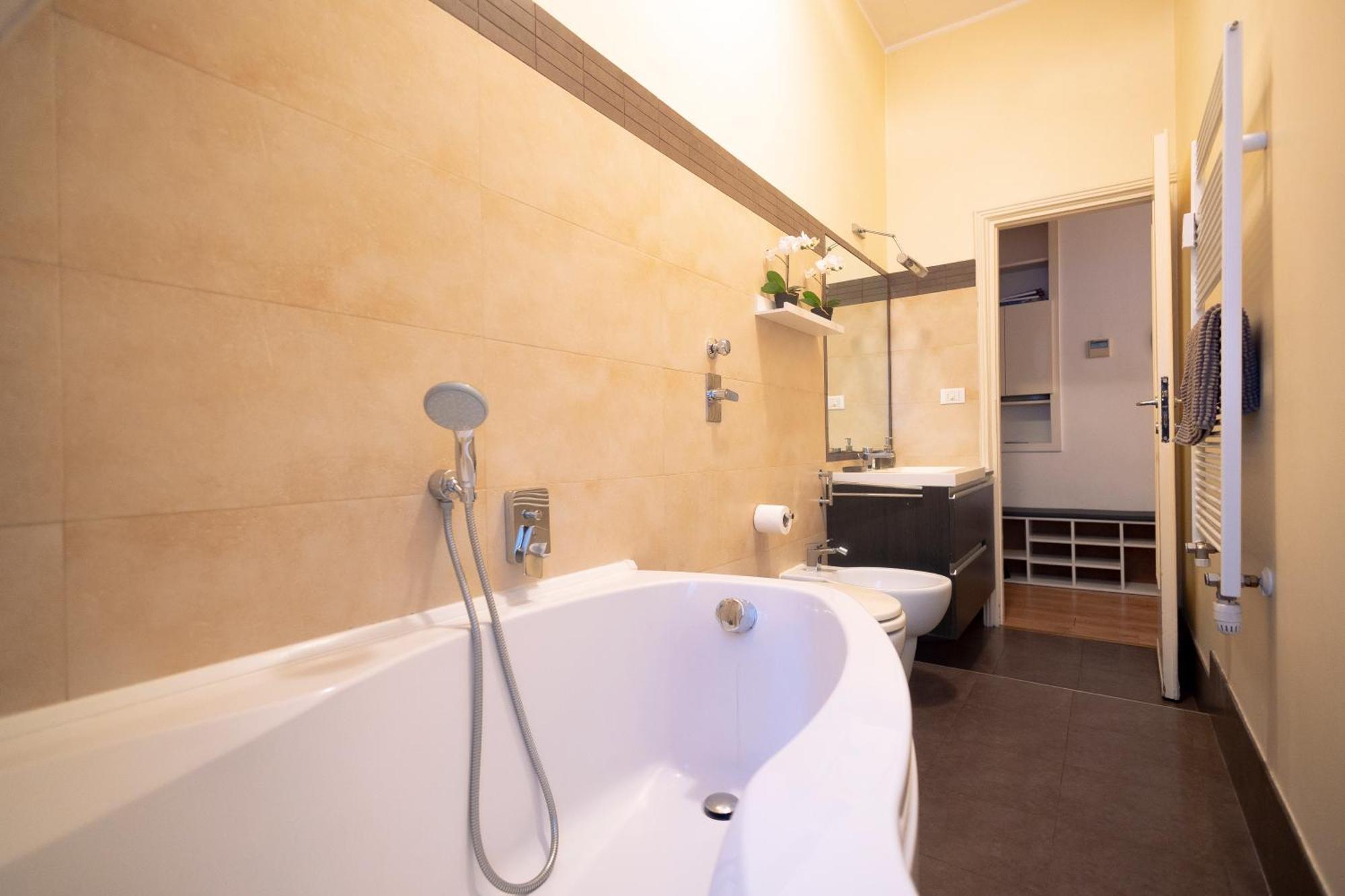 The Lantern Flat - Darsena Area Apartment *