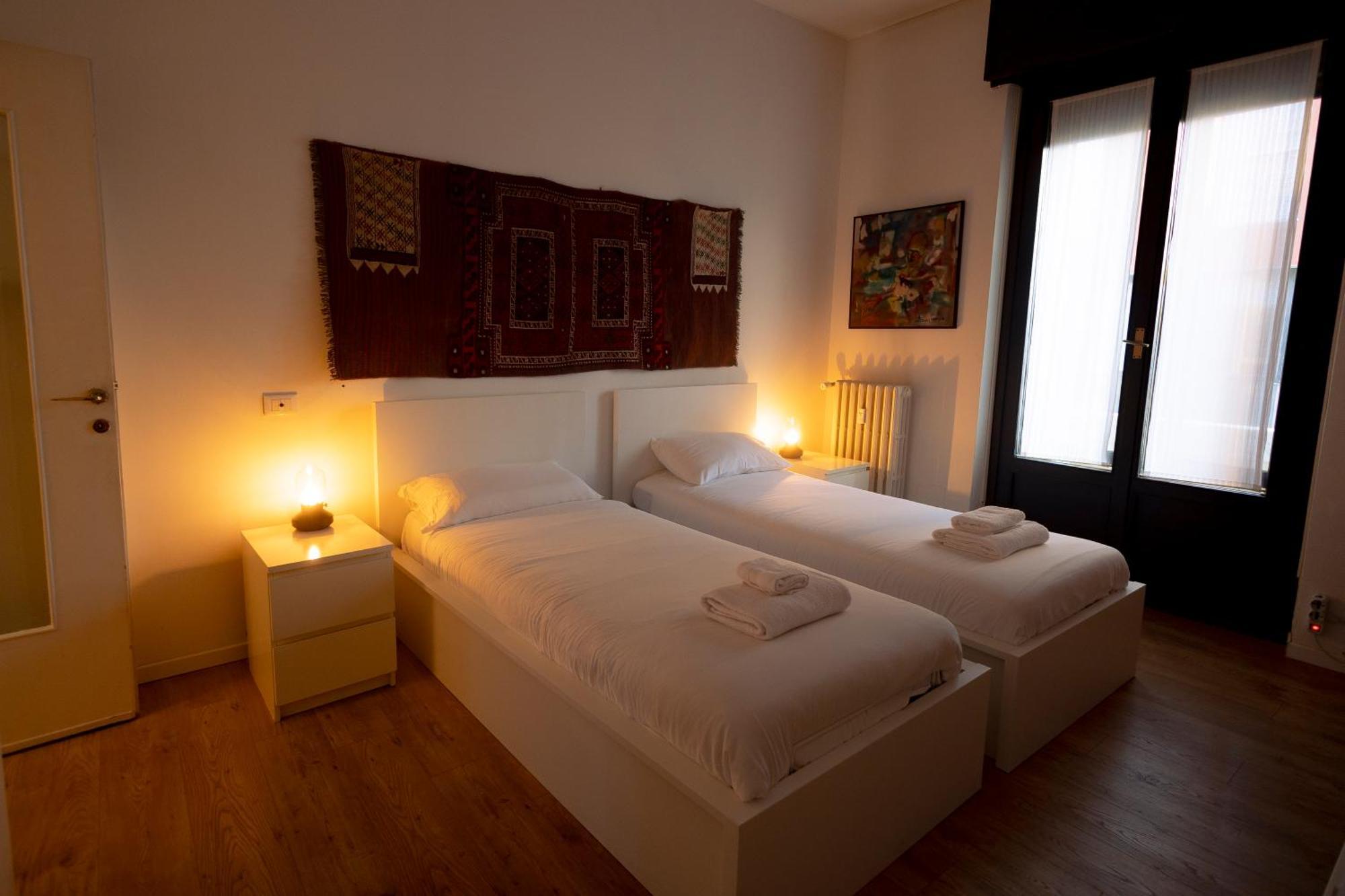 The Lantern Flat - Darsena Area Apartment Milan