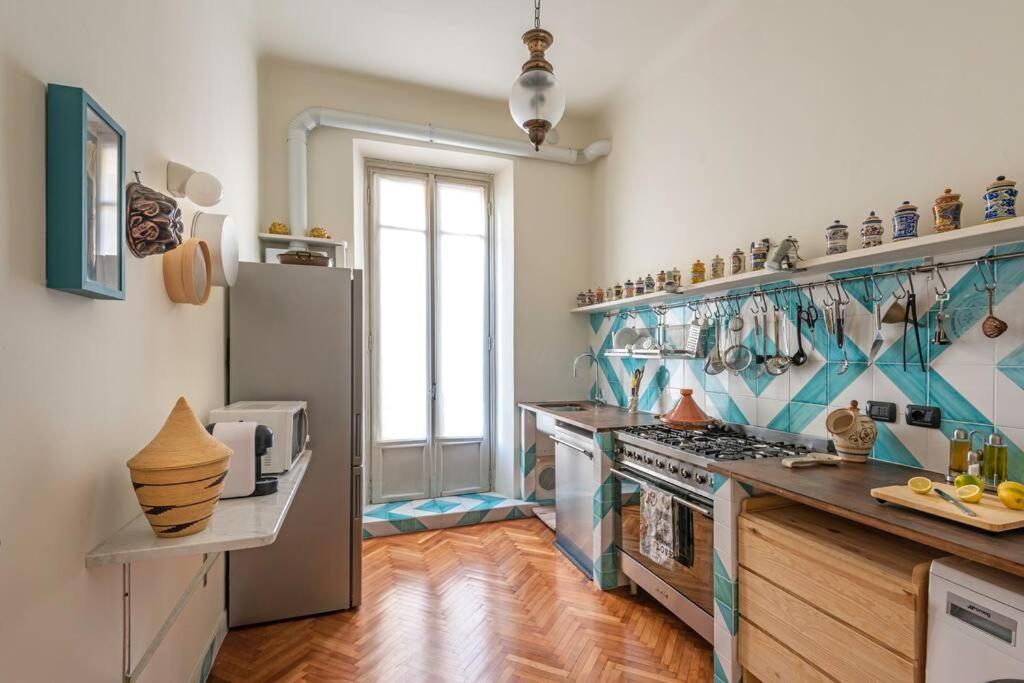 Eustachi Al 20 * Milan